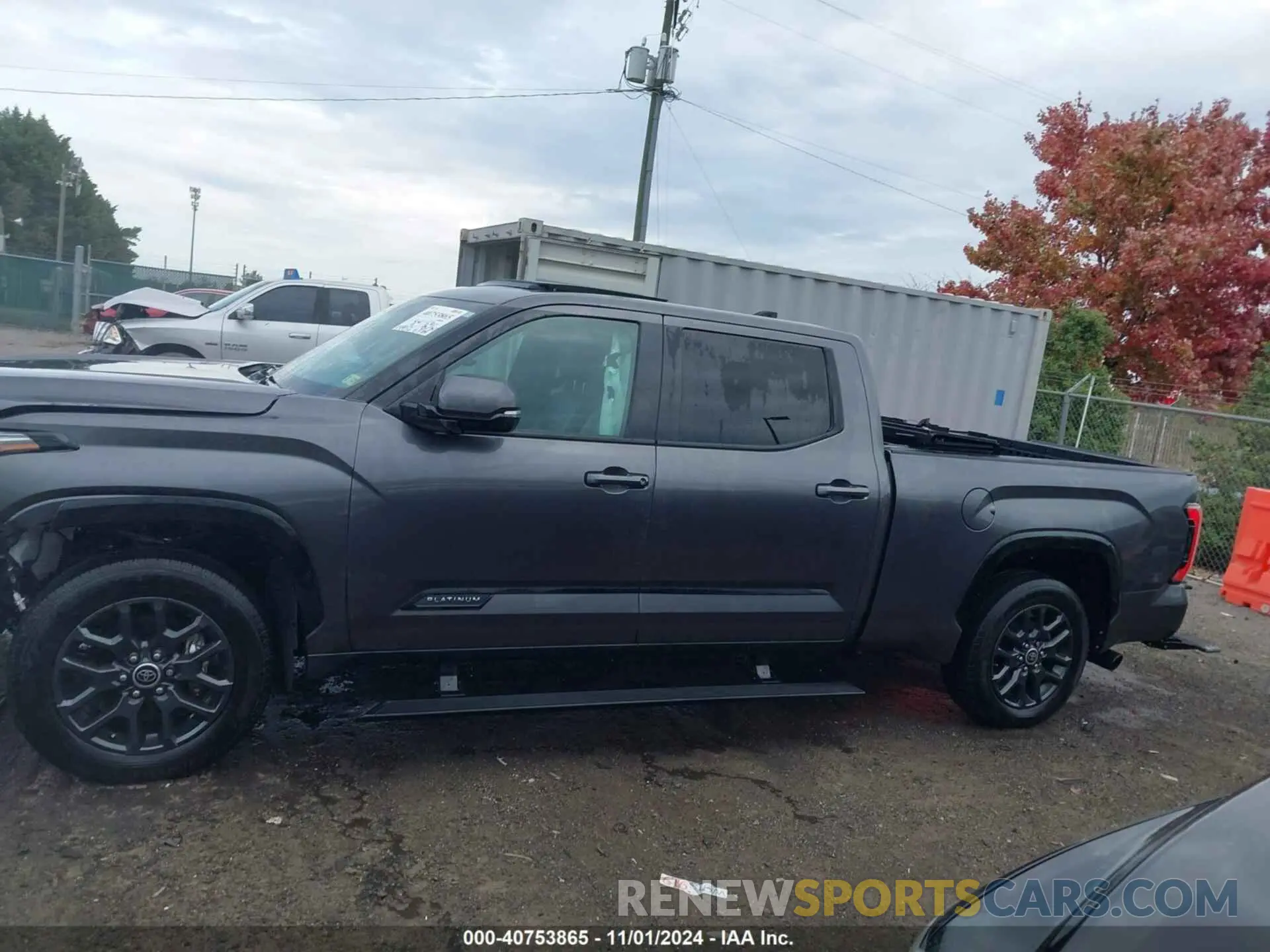 15 fotografías del automóvil dañado 5TFNA5ECXPX012516 TOYOTA TUNDRA 2023