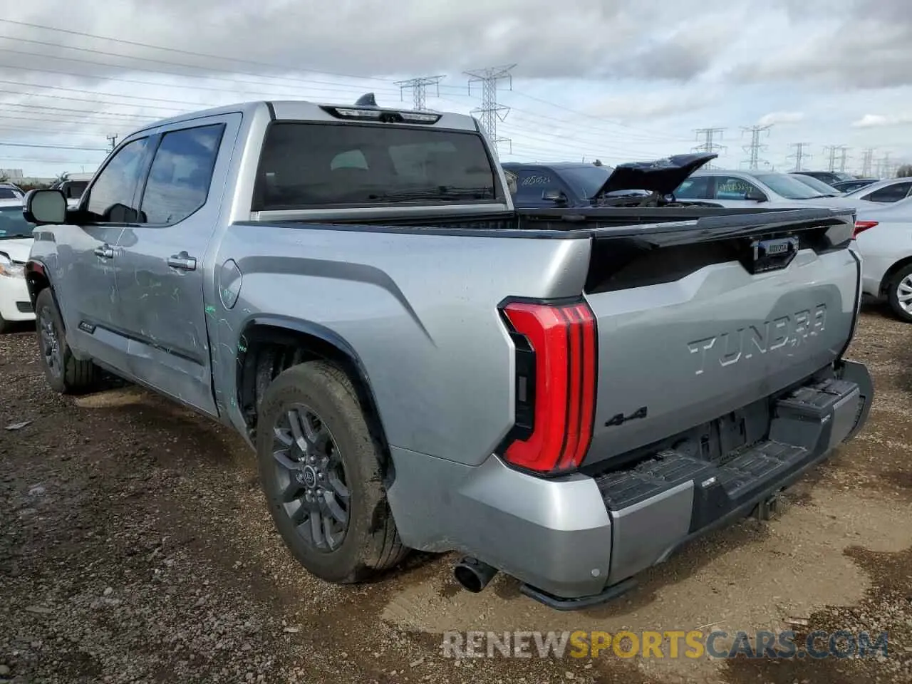 2 fotografías del automóvil dañado 5TFNC5DB6PX019272 TOYOTA TUNDRA 2023