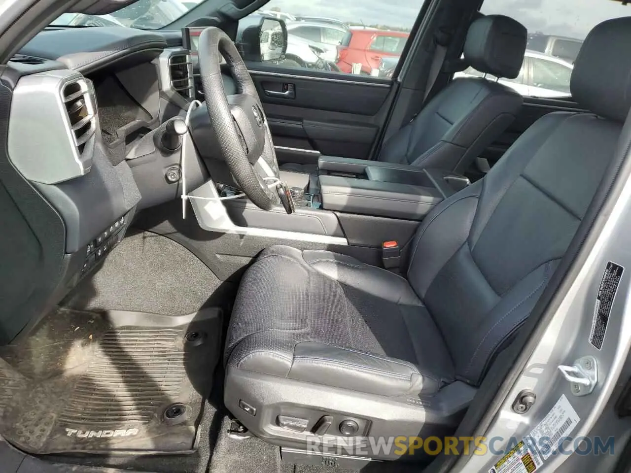 7 fotografías del automóvil dañado 5TFNC5DB6PX019272 TOYOTA TUNDRA 2023