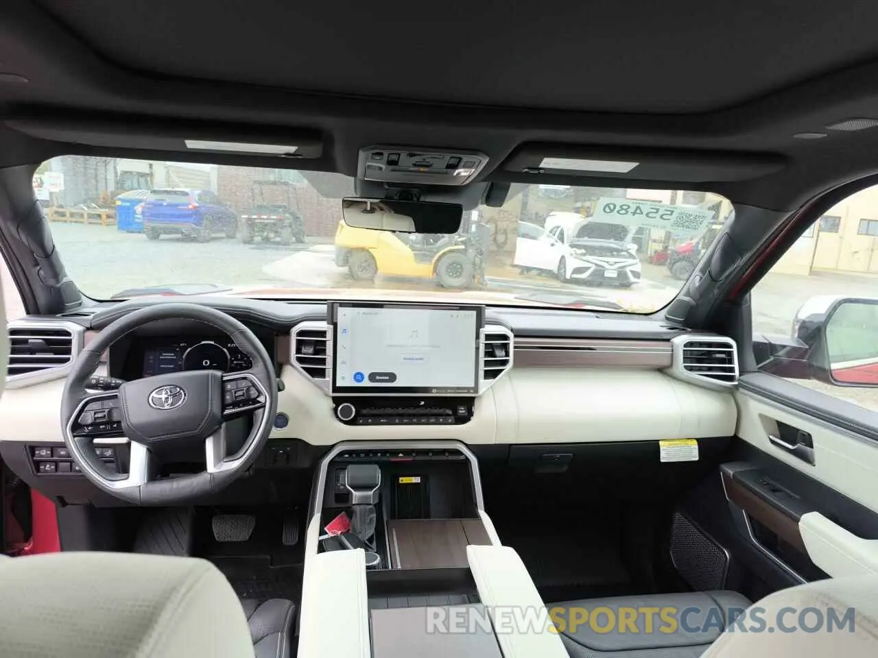10 fotografías del automóvil dañado 5TFVC5DB3PX030312 TOYOTA TUNDRA 2023