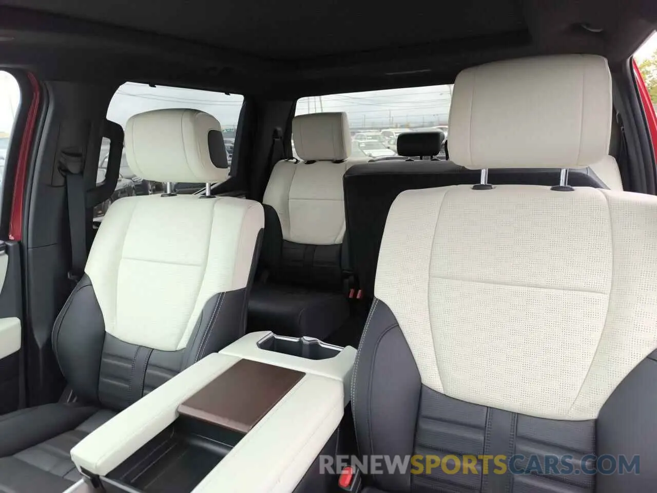 12 fotografías del automóvil dañado 5TFVC5DB3PX030312 TOYOTA TUNDRA 2023