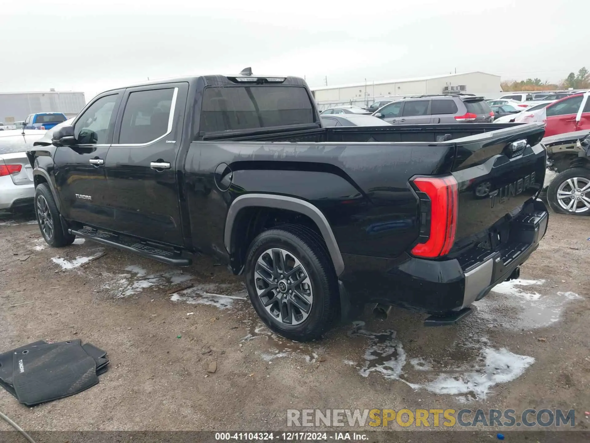 3 fotografías del automóvil dañado 5TFJA5BC1RX003337 TOYOTA TUNDRA 2024