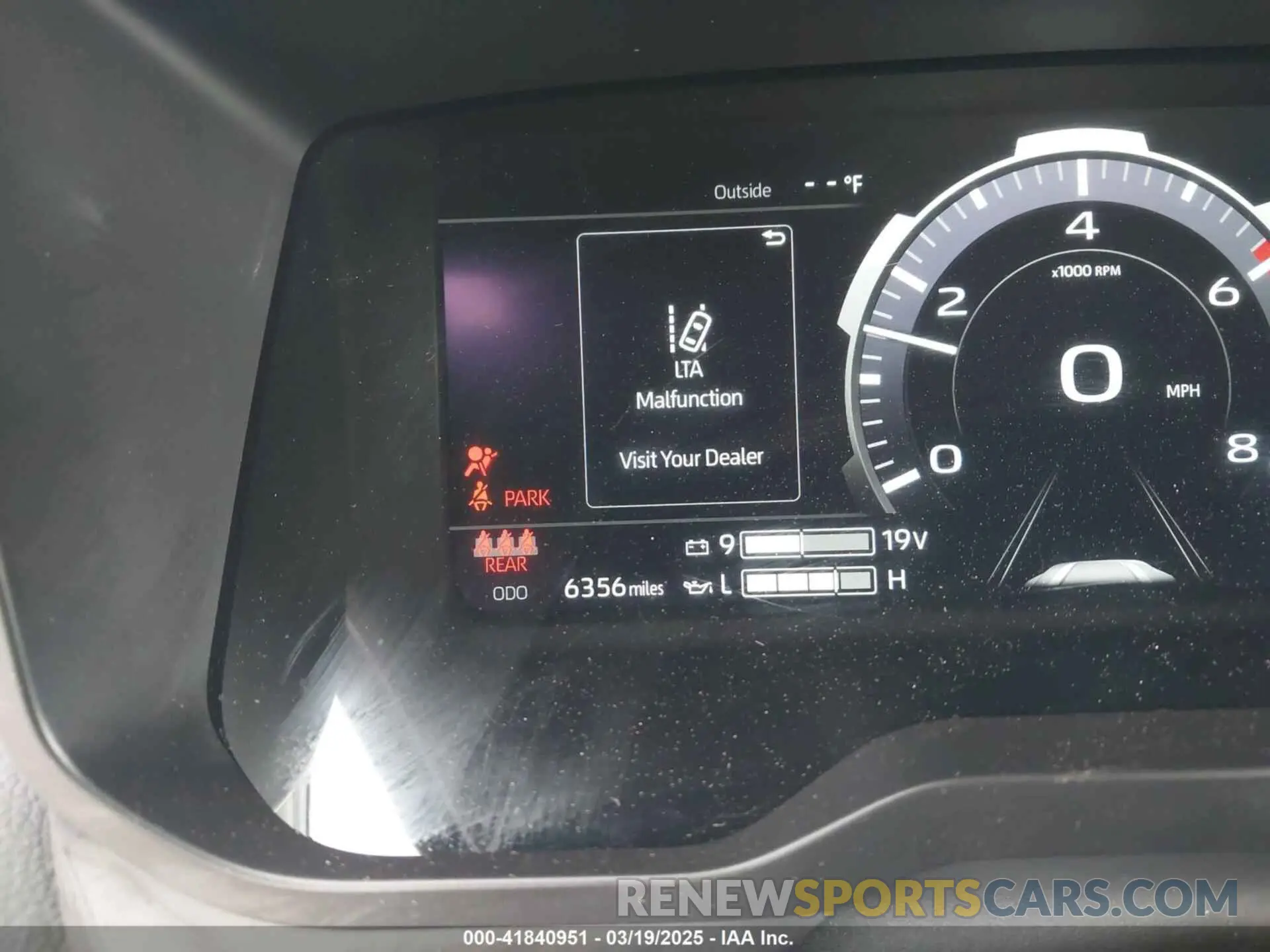 15 fotografías del automóvil dañado 5TFJA5DB4RX210700 TOYOTA TUNDRA 2024