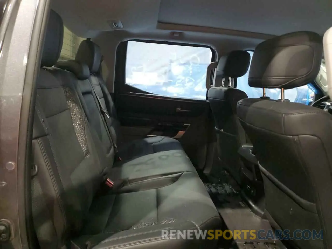 10 fotografías del automóvil dañado 5TFJA5DB5RX177996 TOYOTA TUNDRA 2024
