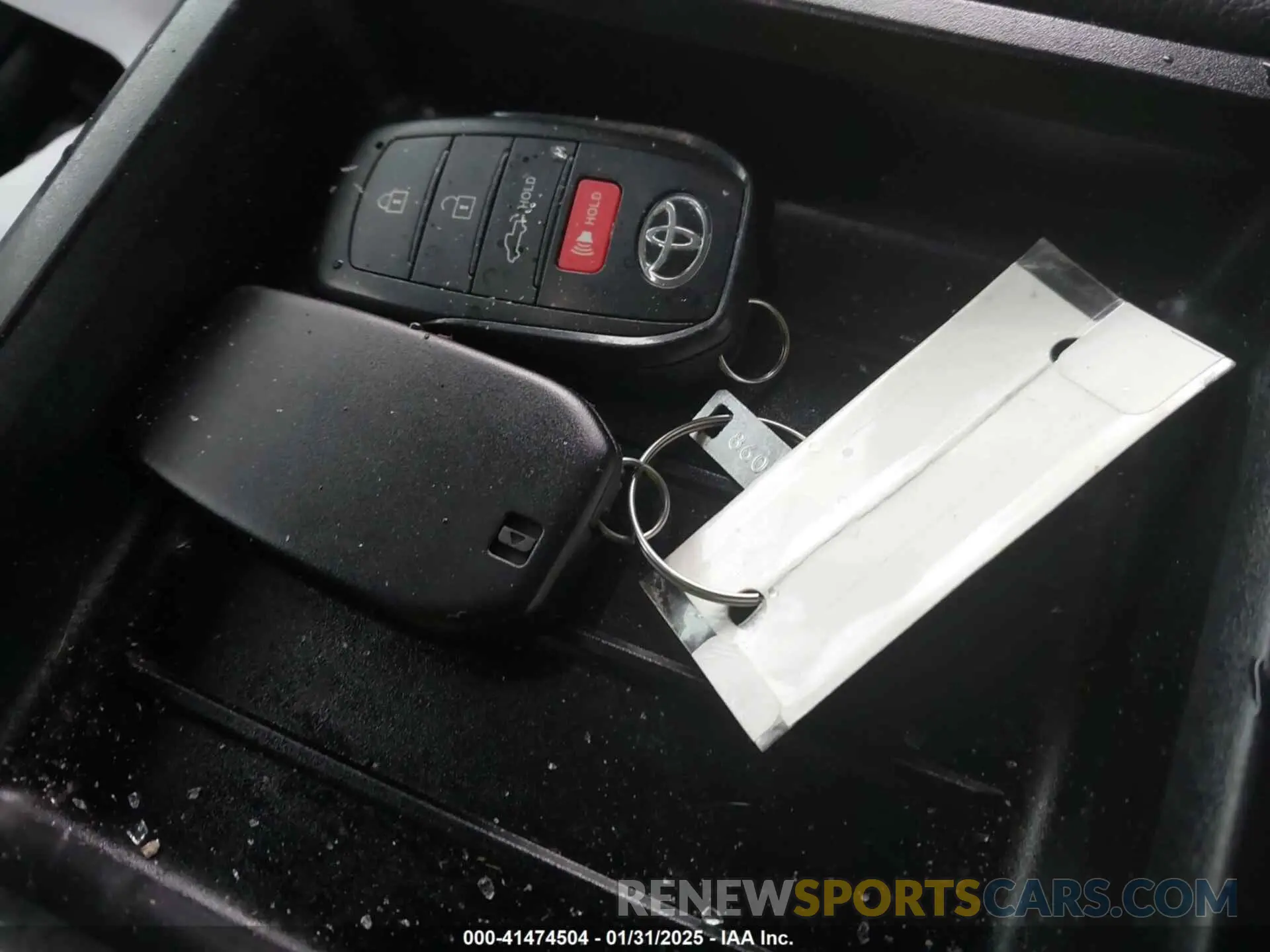 11 fotografías del automóvil dañado 5TFJA5DB5RX212519 TOYOTA TUNDRA 2024