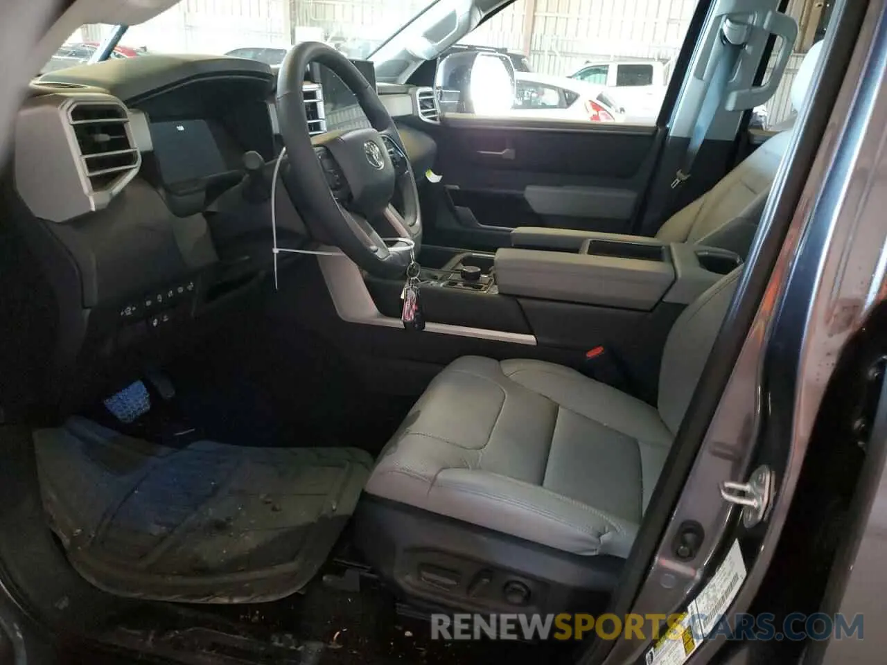 7 fotografías del automóvil dañado 5TFJA5DB7RX200355 TOYOTA TUNDRA 2024