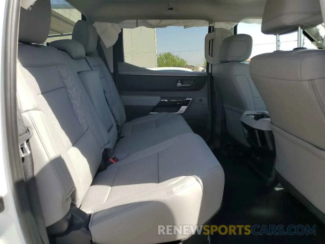 10 fotografías del automóvil dañado 5TFJA5DB7RX214322 TOYOTA TUNDRA 2024
