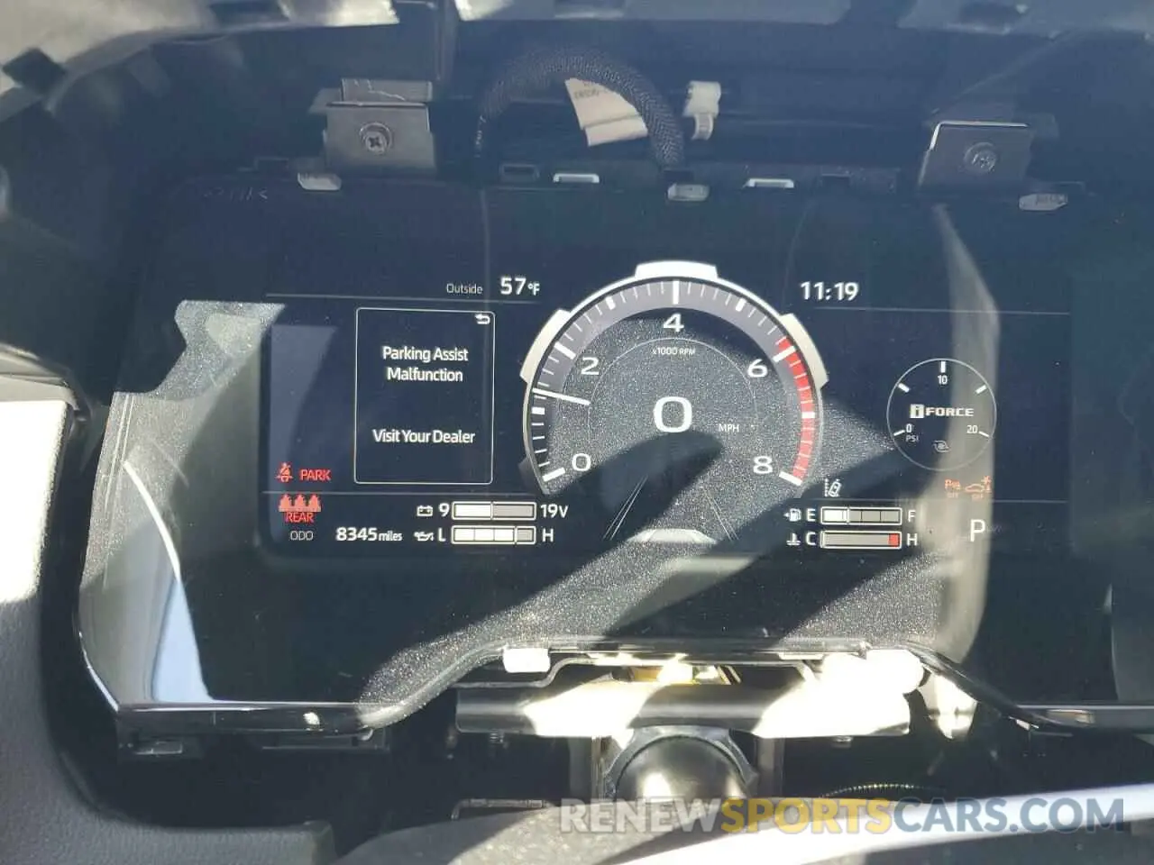 9 fotografías del automóvil dañado 5TFJA5EC2RX028713 TOYOTA TUNDRA 2024