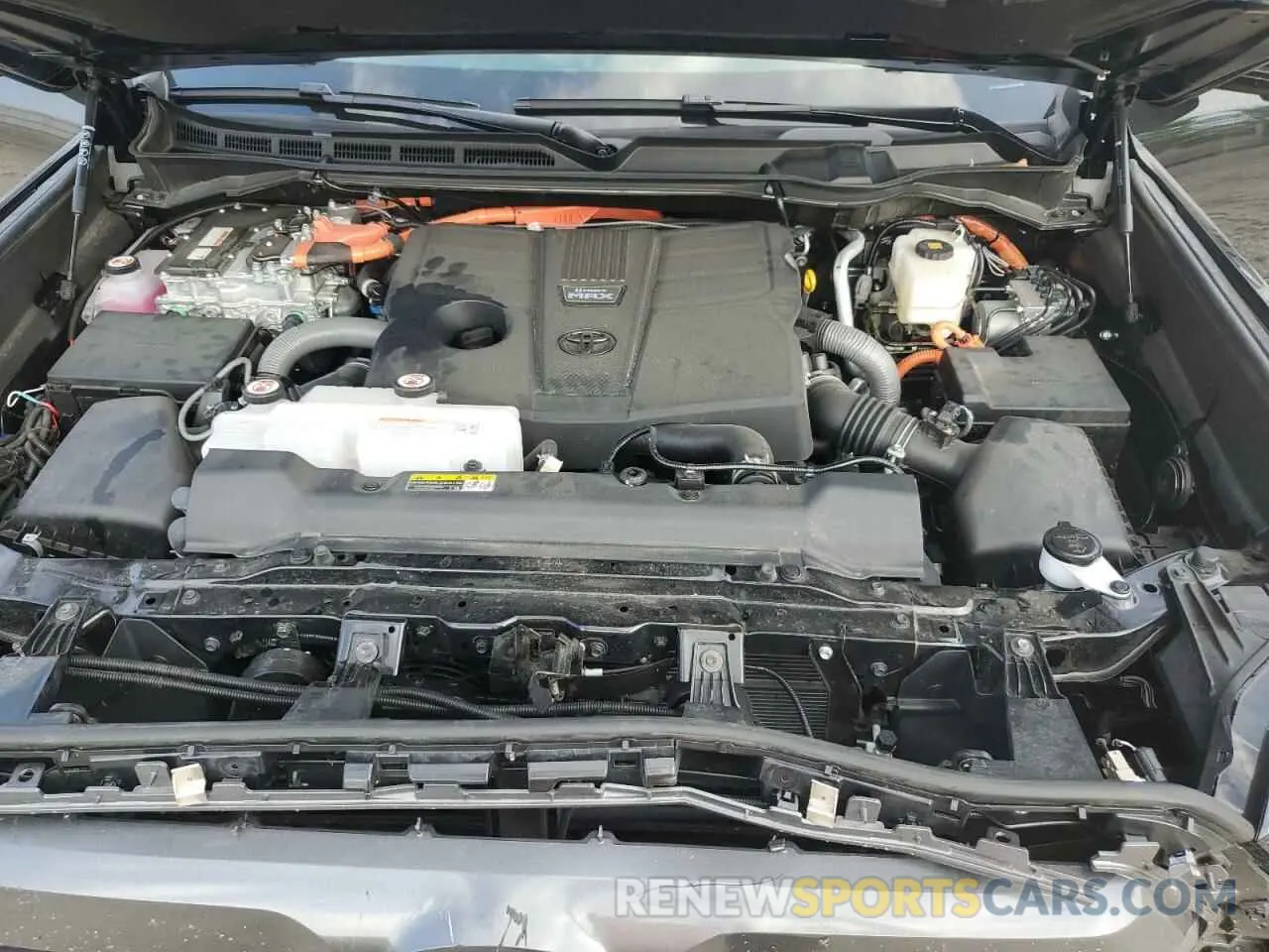 11 fotografías del automóvil dañado 5TFJC5DB5RX059358 TOYOTA TUNDRA 2024
