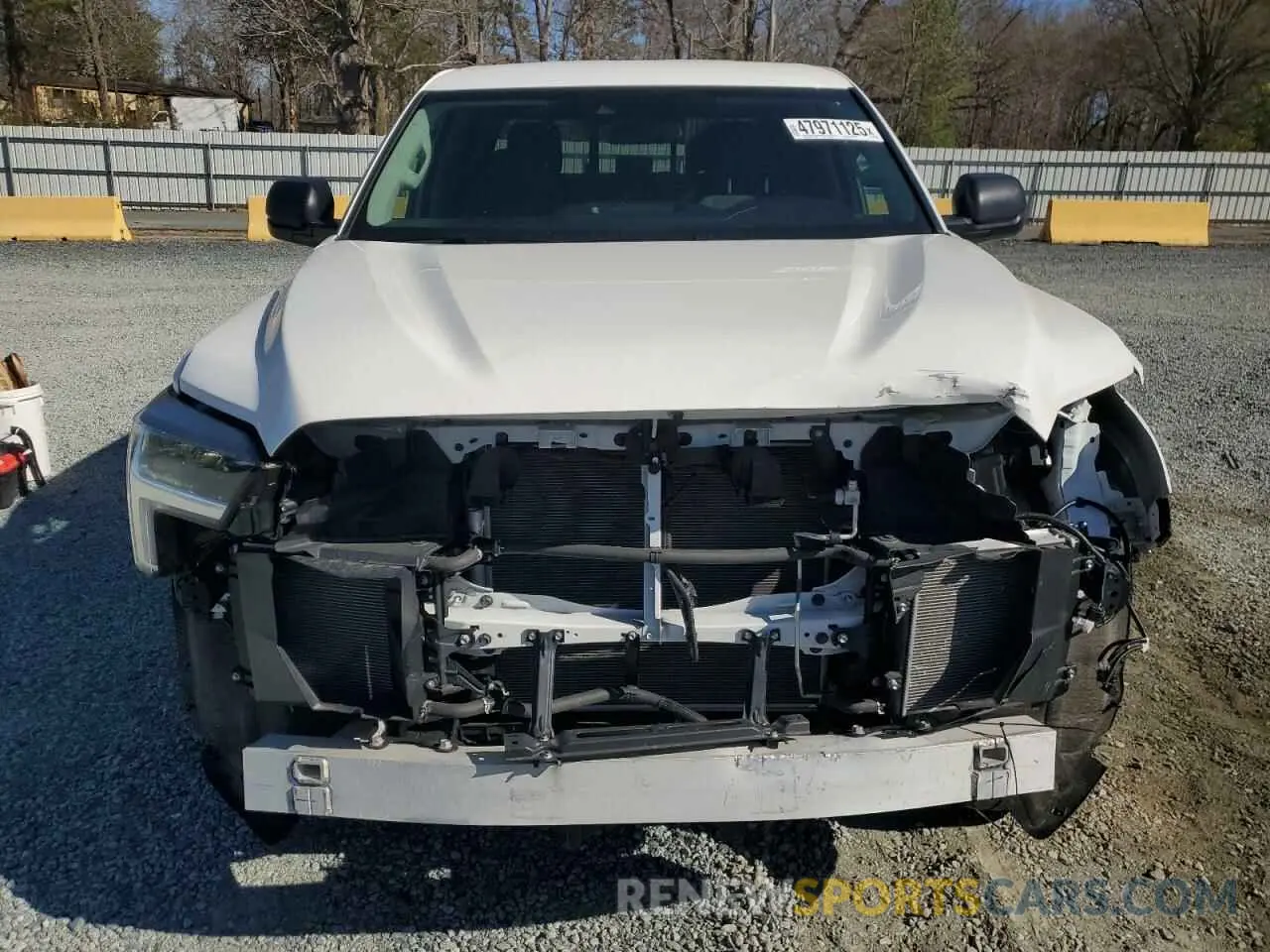 5 fotografías del automóvil dañado 5TFKB5DA2RX229142 TOYOTA TUNDRA 2024