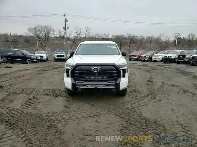 11 fotografías del automóvil dañado 5TFKB5DB1RX181657 TOYOTA TUNDRA 2024