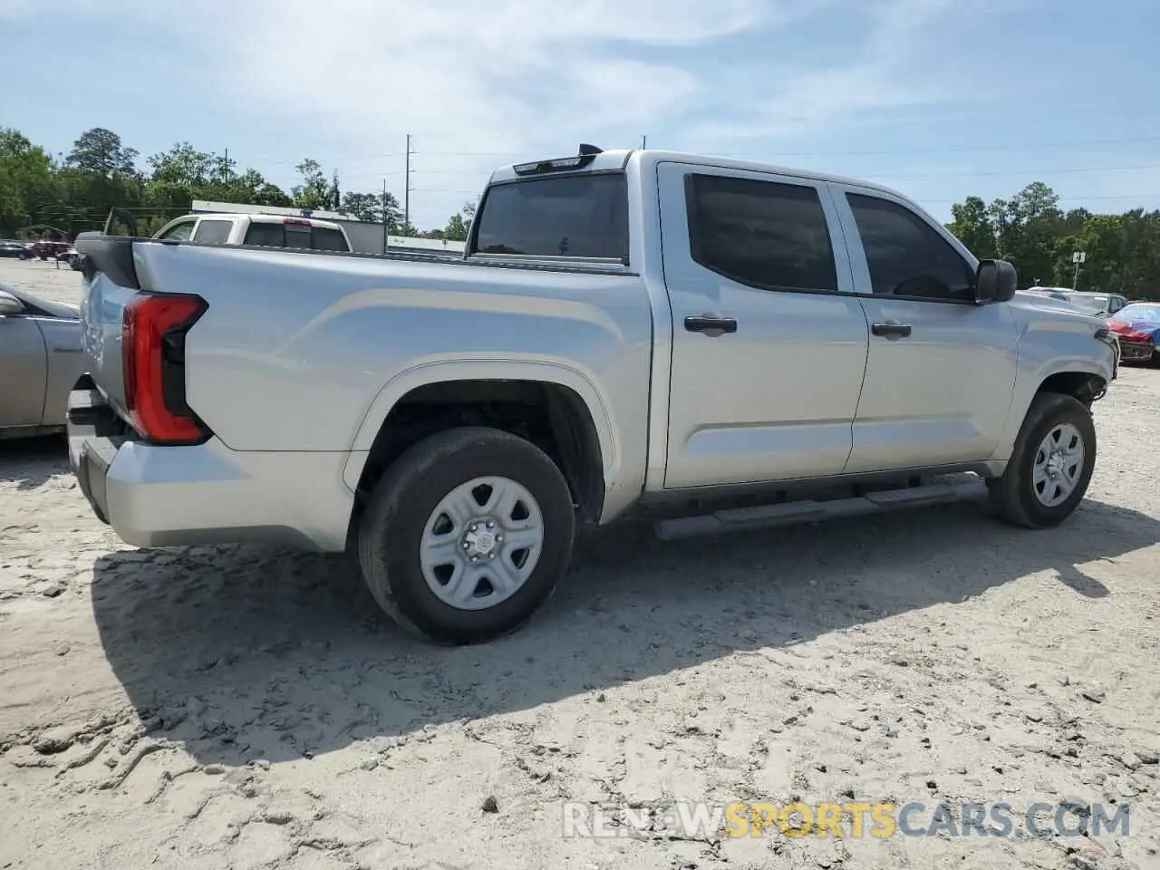 3 fotografías del automóvil dañado 5TFKB5DB3RX176041 TOYOTA TUNDRA 2024