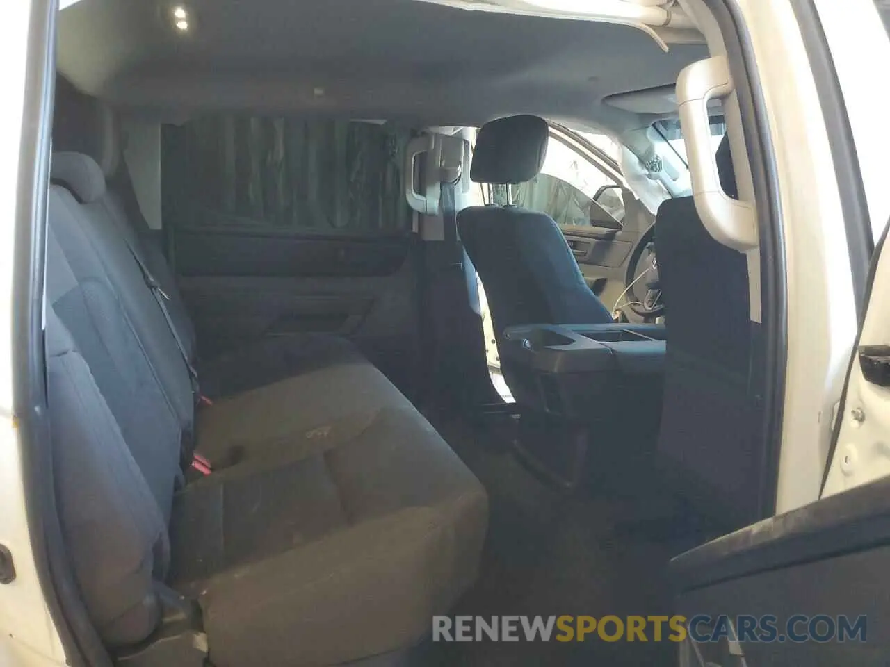 11 fotografías del automóvil dañado 5TFKB5DB6RX217360 TOYOTA TUNDRA 2024