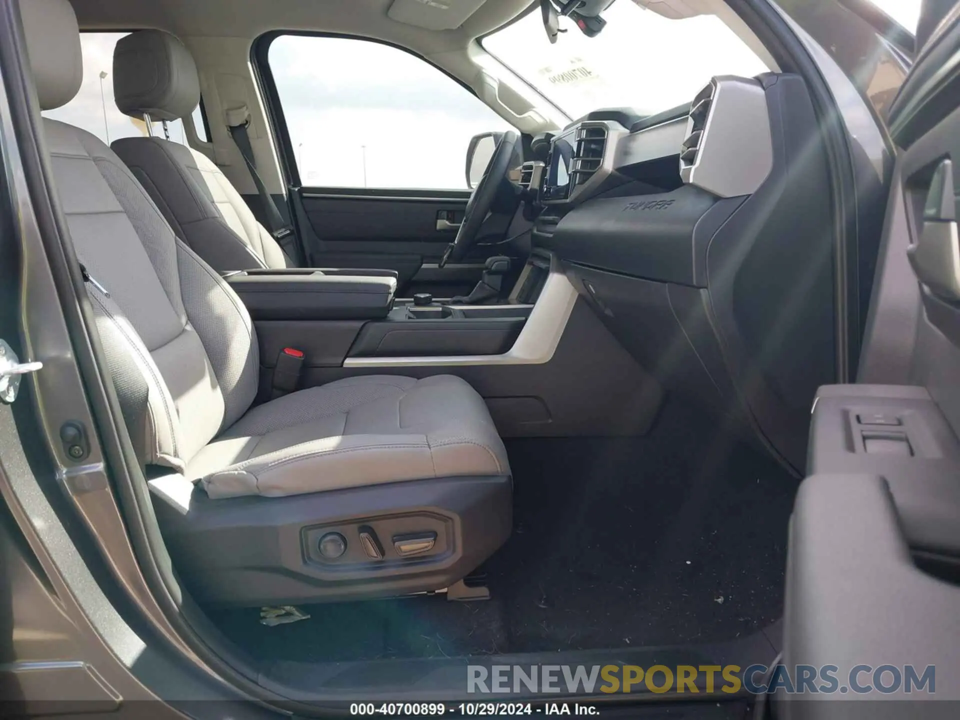 5 fotografías del automóvil dañado 5TFLA5AB4RX036141 TOYOTA TUNDRA 2024