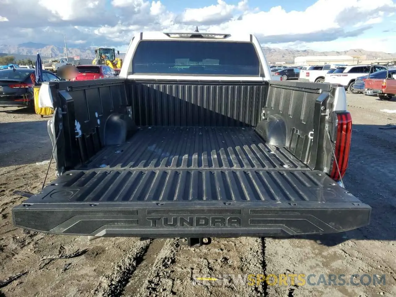 6 fotografías del automóvil dañado 5TFLA5ABXRX036323 TOYOTA TUNDRA 2024