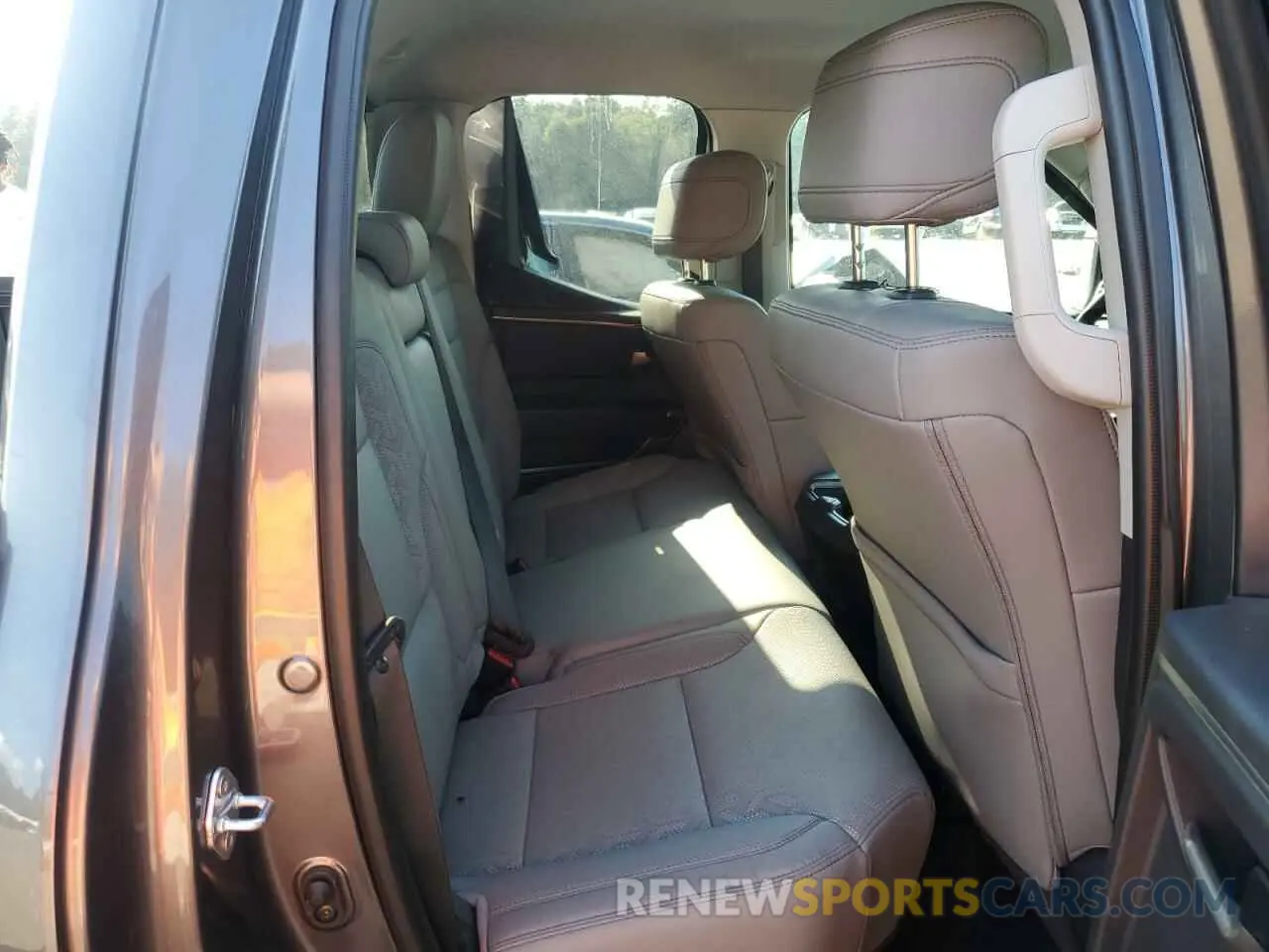10 fotografías del automóvil dañado 5TFLA5DAXRX175242 TOYOTA TUNDRA 2024