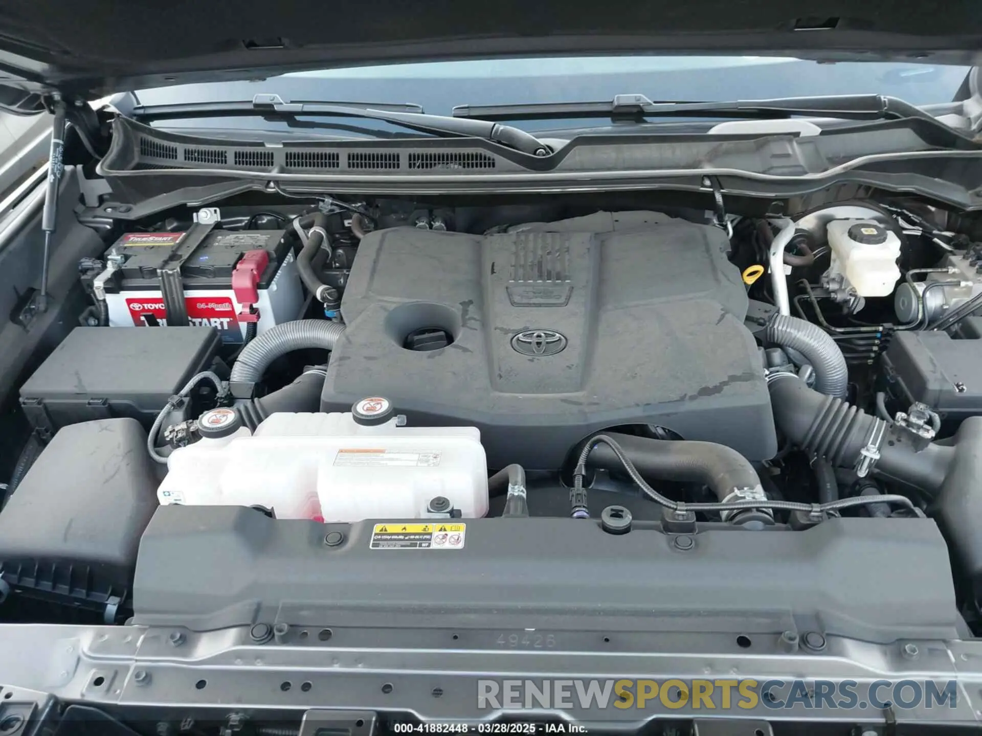 10 fotografías del automóvil dañado 5TFLA5DB0RX145580 TOYOTA TUNDRA 2024