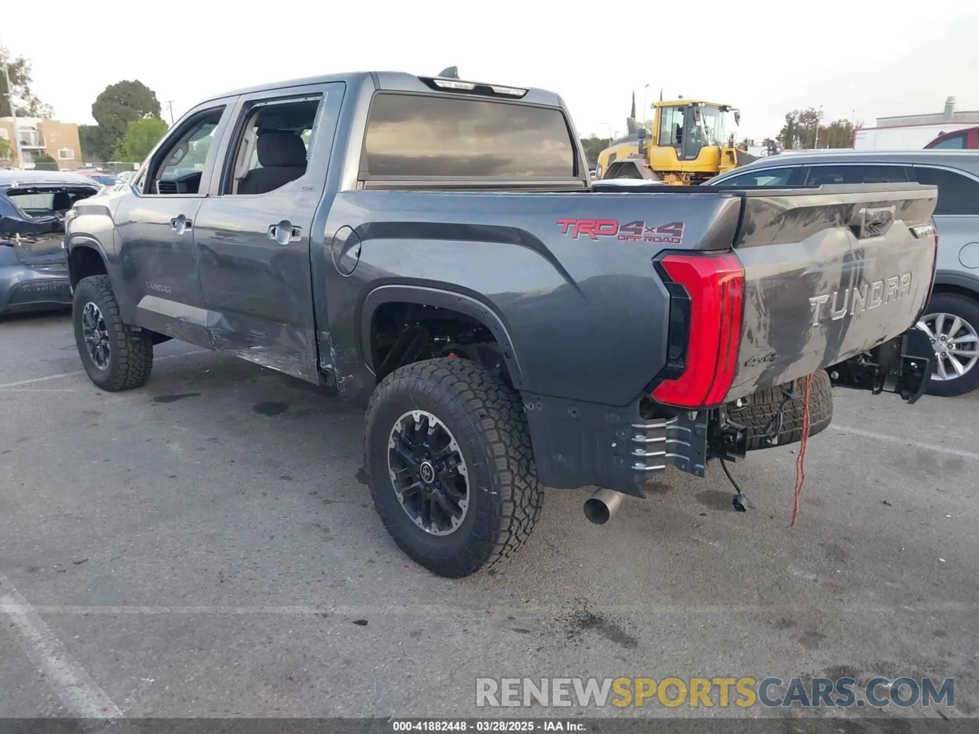 3 fotografías del automóvil dañado 5TFLA5DB0RX145580 TOYOTA TUNDRA 2024