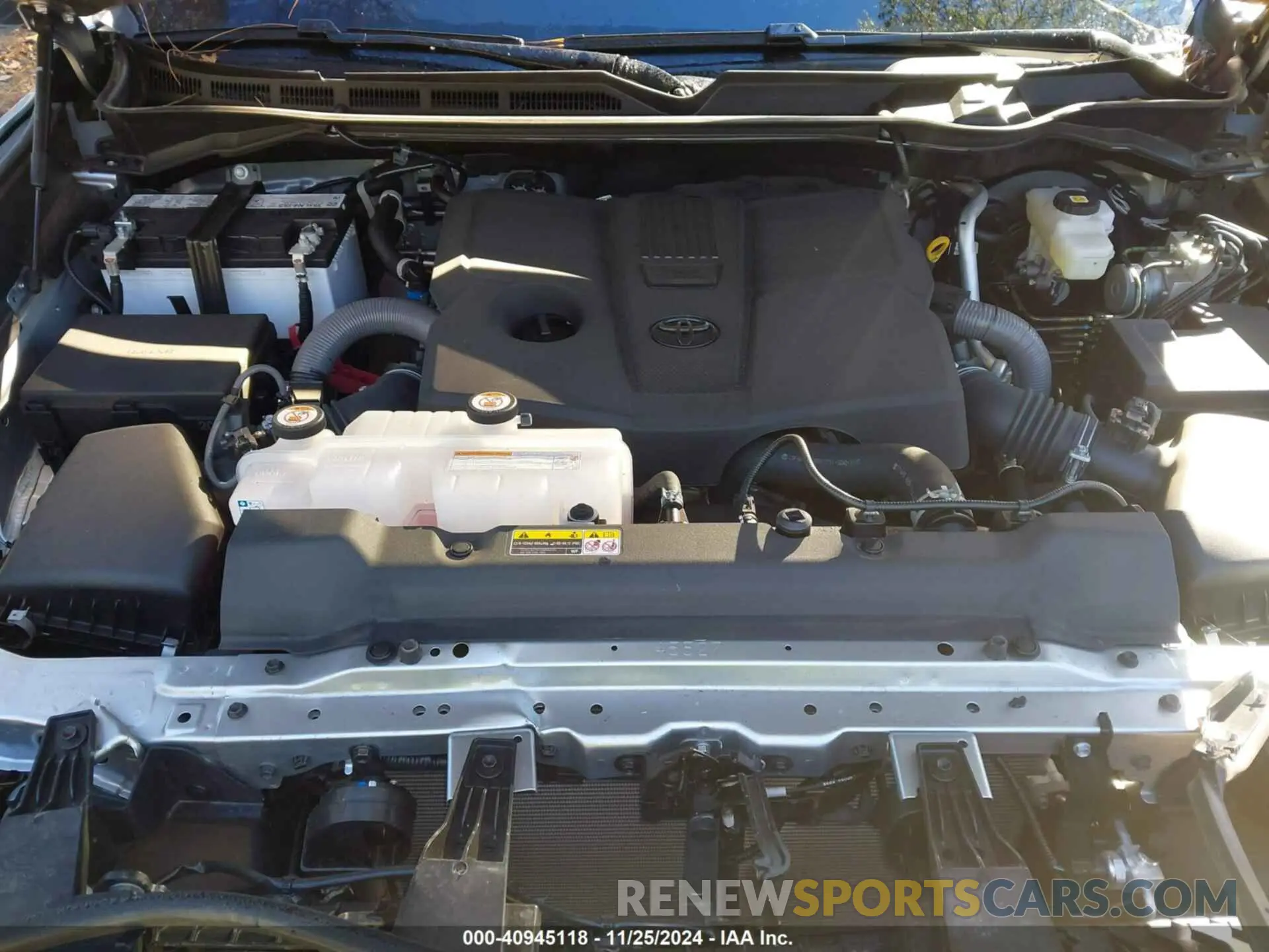 10 fotografías del automóvil dañado 5TFLA5DB0RX184332 TOYOTA TUNDRA 2024