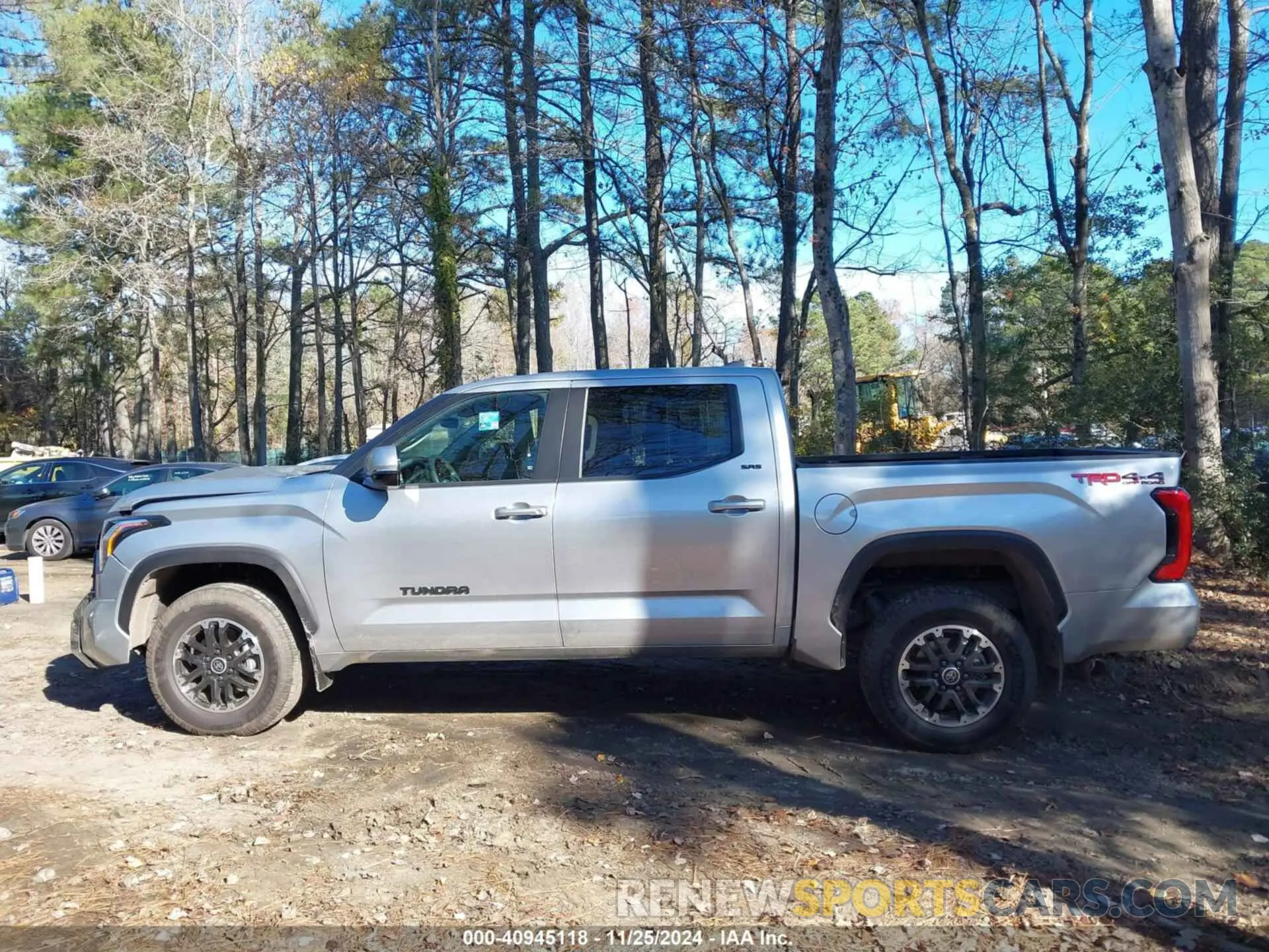 14 fotografías del automóvil dañado 5TFLA5DB0RX184332 TOYOTA TUNDRA 2024