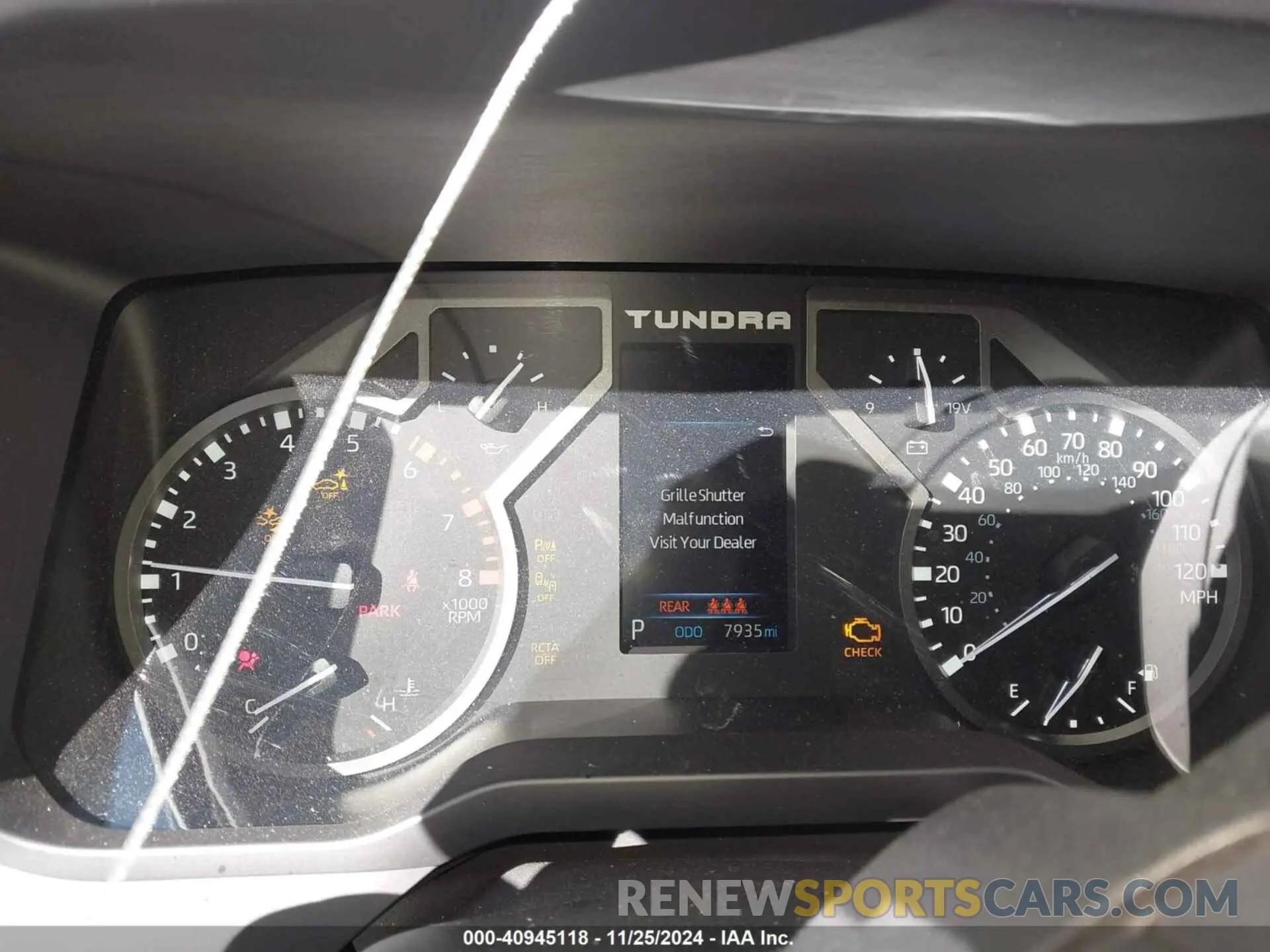 7 fotografías del automóvil dañado 5TFLA5DB0RX184332 TOYOTA TUNDRA 2024