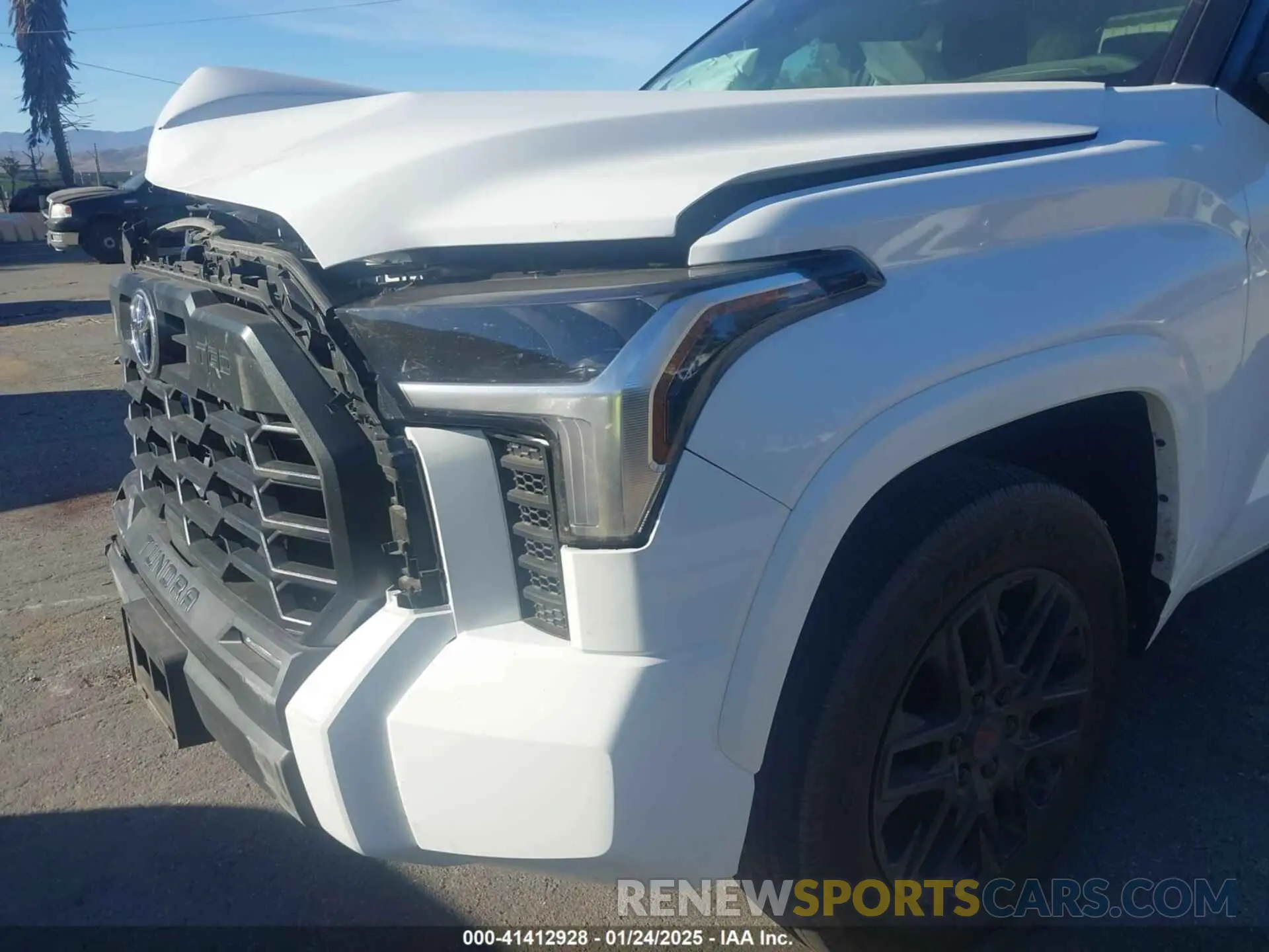 19 fotografías del automóvil dañado 5TFLA5DB0RX211156 TOYOTA TUNDRA 2024