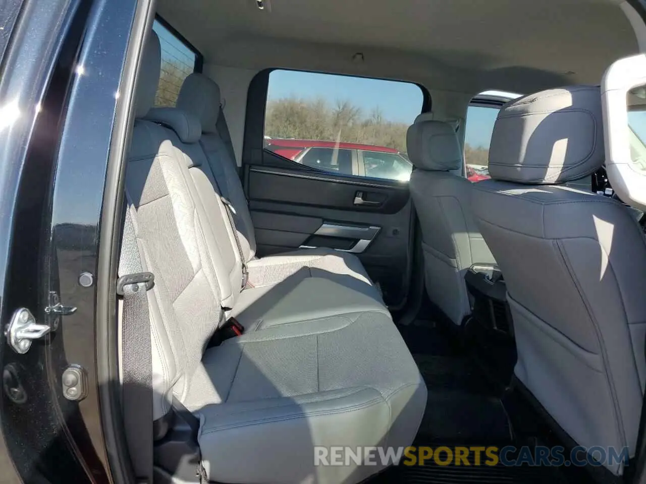 10 fotografías del automóvil dañado 5TFLA5DB1RX223672 TOYOTA TUNDRA 2024