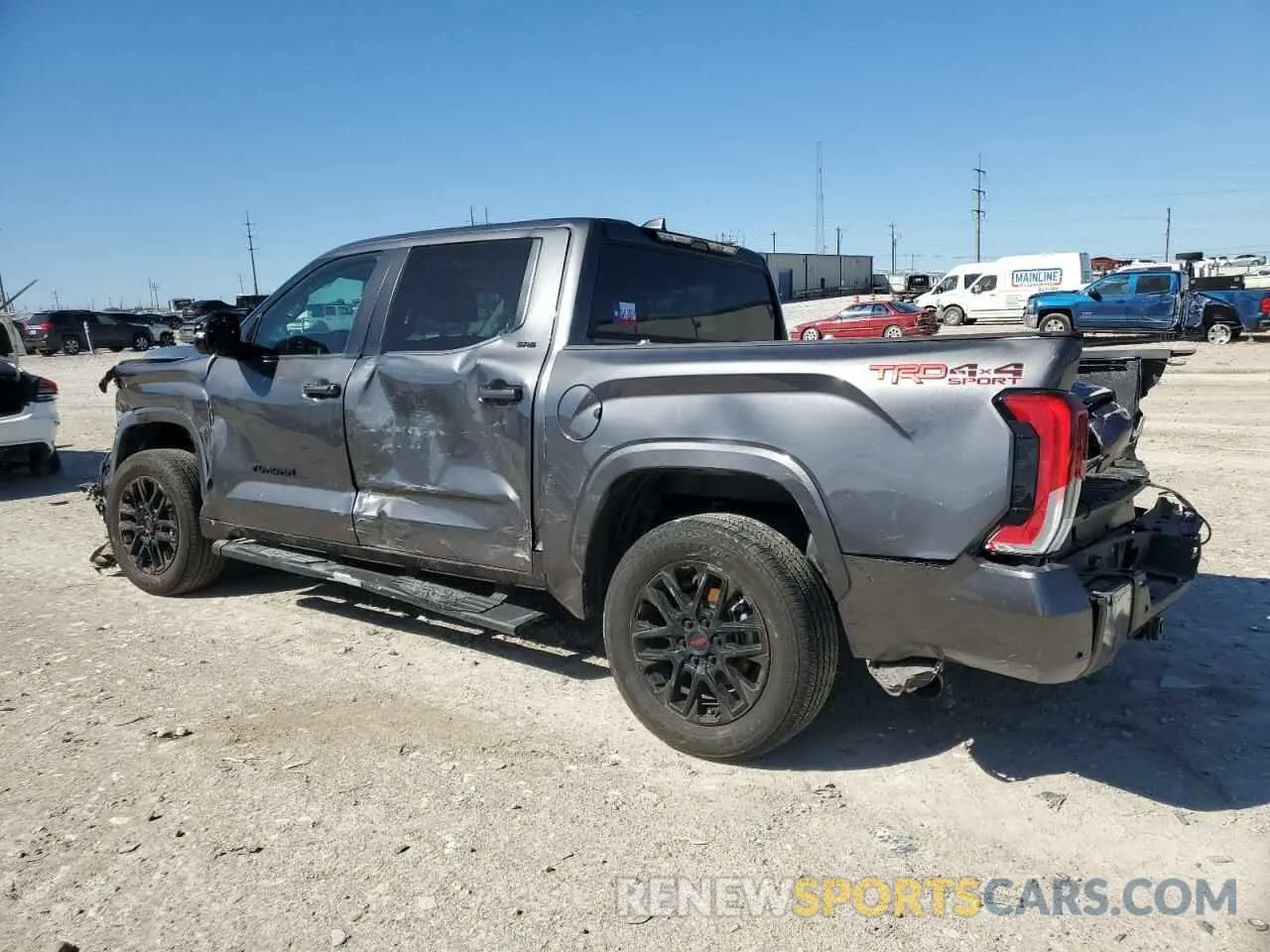2 fotografías del automóvil dañado 5TFLA5DB3RX188424 TOYOTA TUNDRA 2024