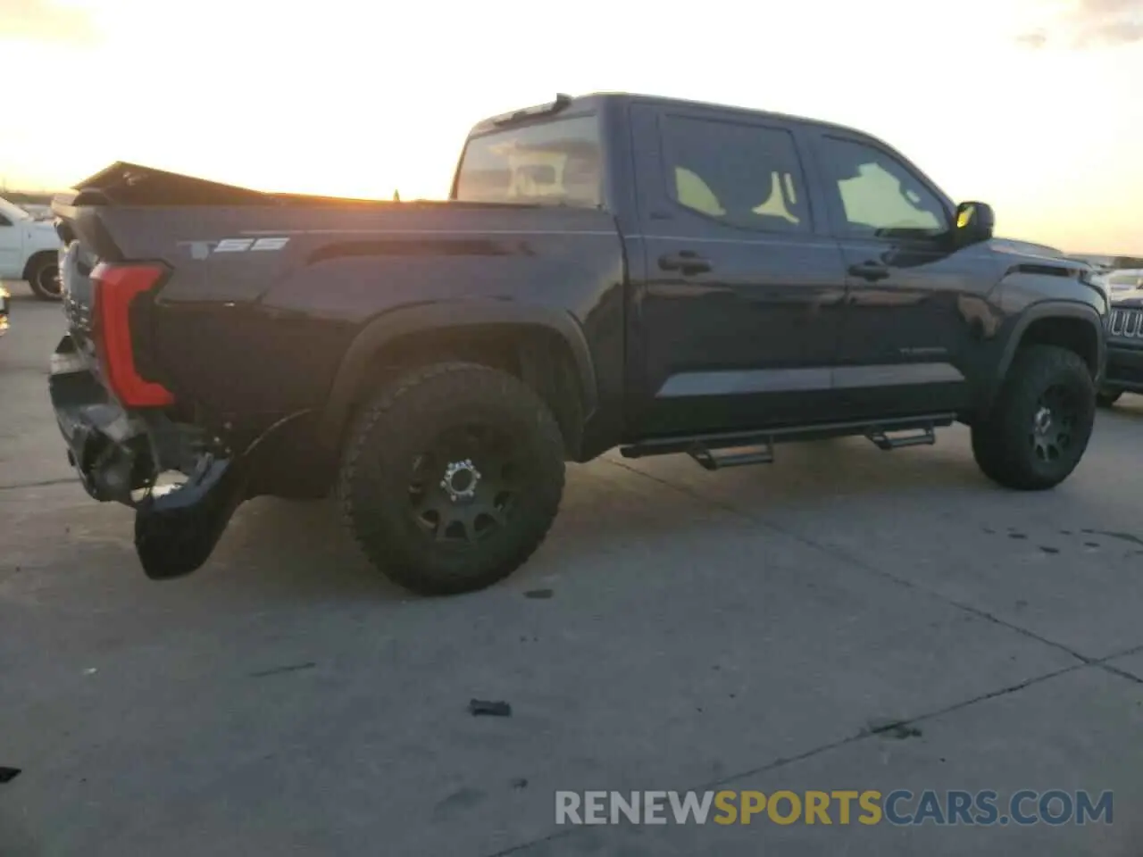 3 fotografías del automóvil dañado 5TFLA5DB4RX148157 TOYOTA TUNDRA 2024