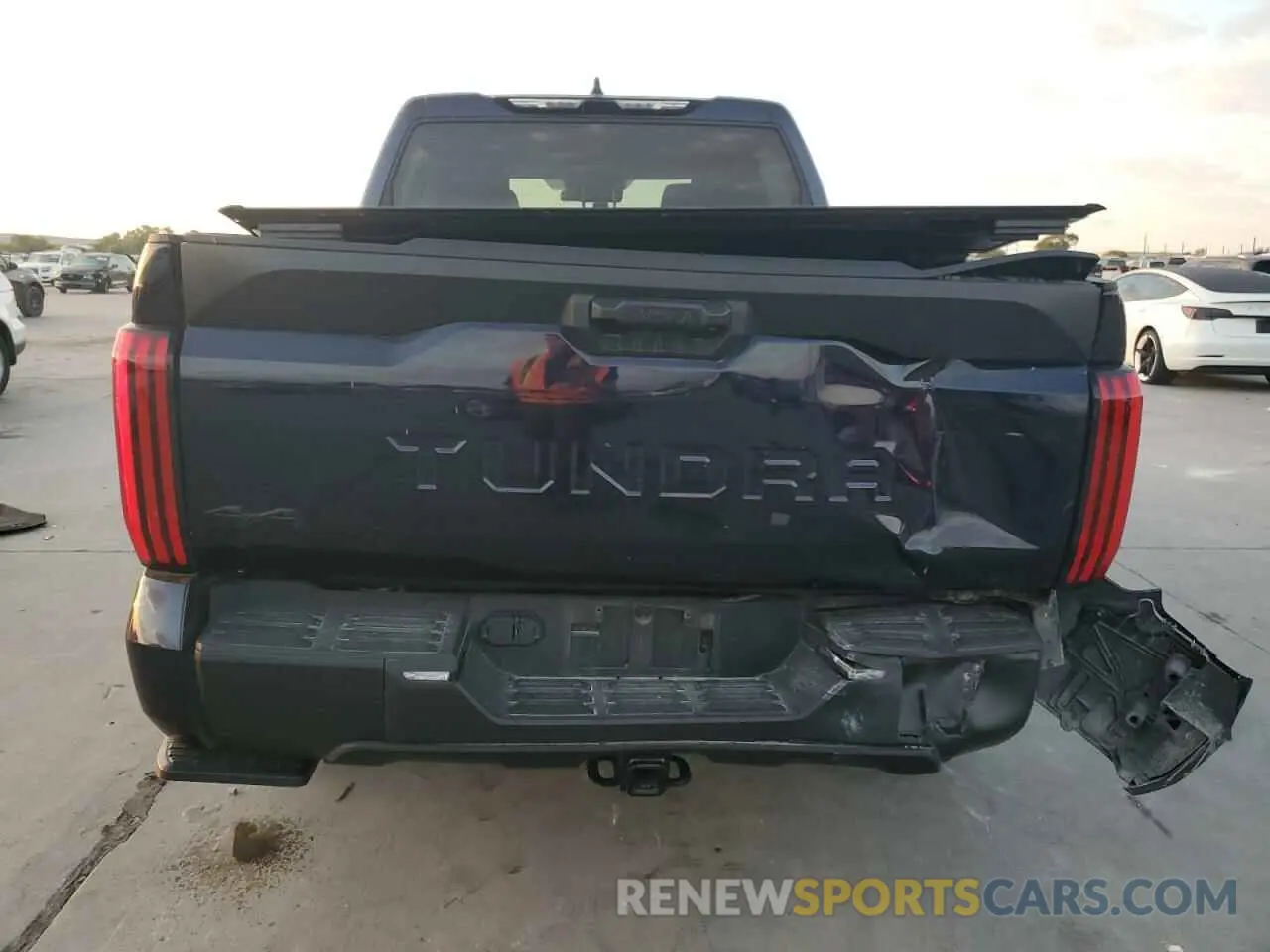 6 fotografías del automóvil dañado 5TFLA5DB4RX148157 TOYOTA TUNDRA 2024