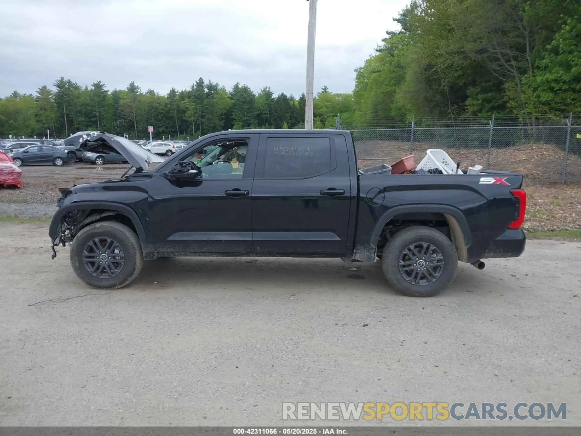 15 fotografías del automóvil dañado 5TFLA5DB4RX212570 TOYOTA TUNDRA 2024