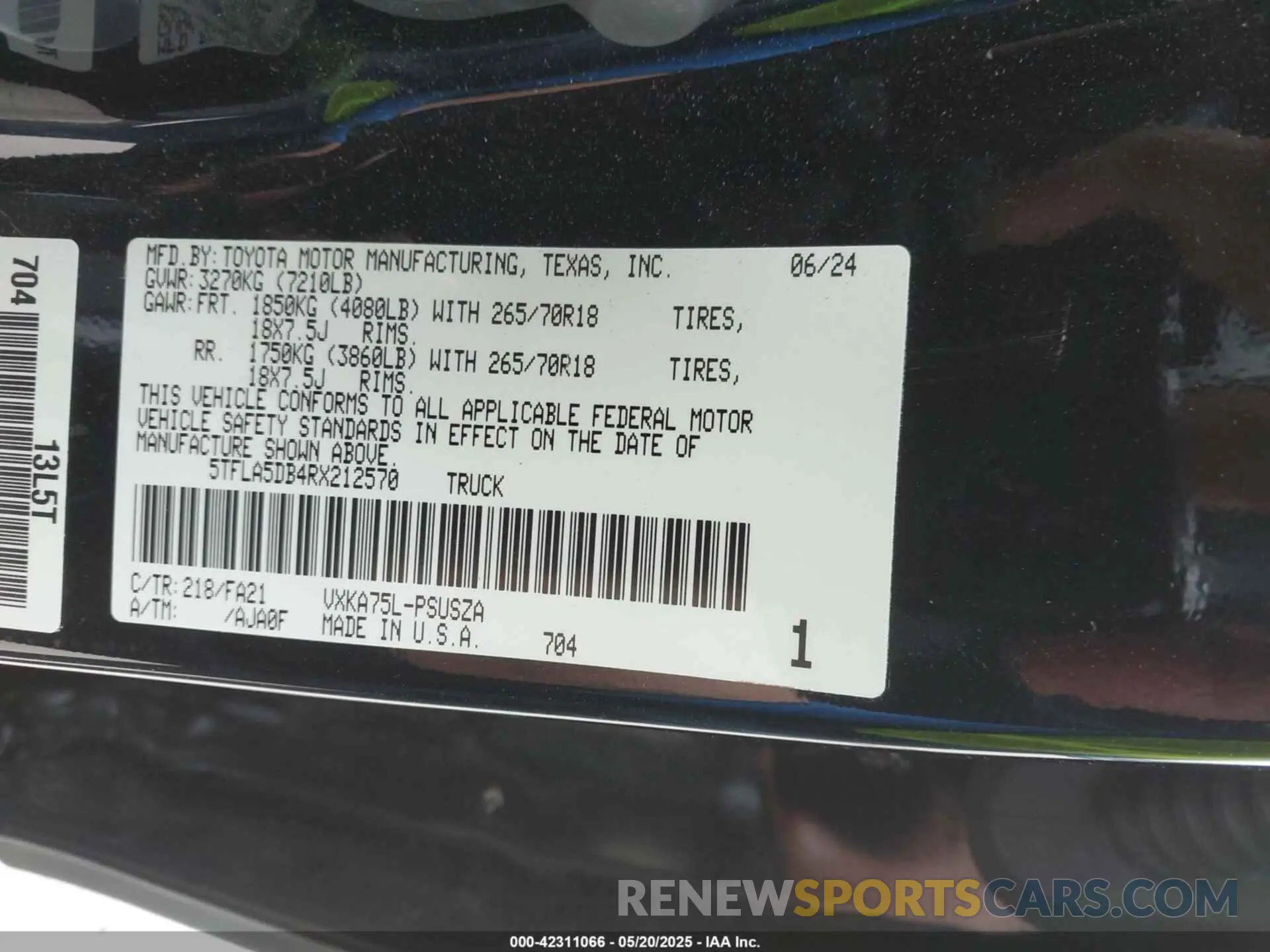 9 fotografías del automóvil dañado 5TFLA5DB4RX212570 TOYOTA TUNDRA 2024