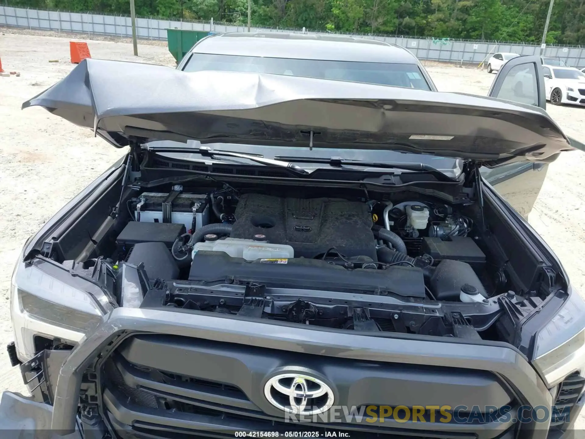 10 fotografías del automóvil dañado 5TFLA5DB5RX233640 TOYOTA TUNDRA 2024