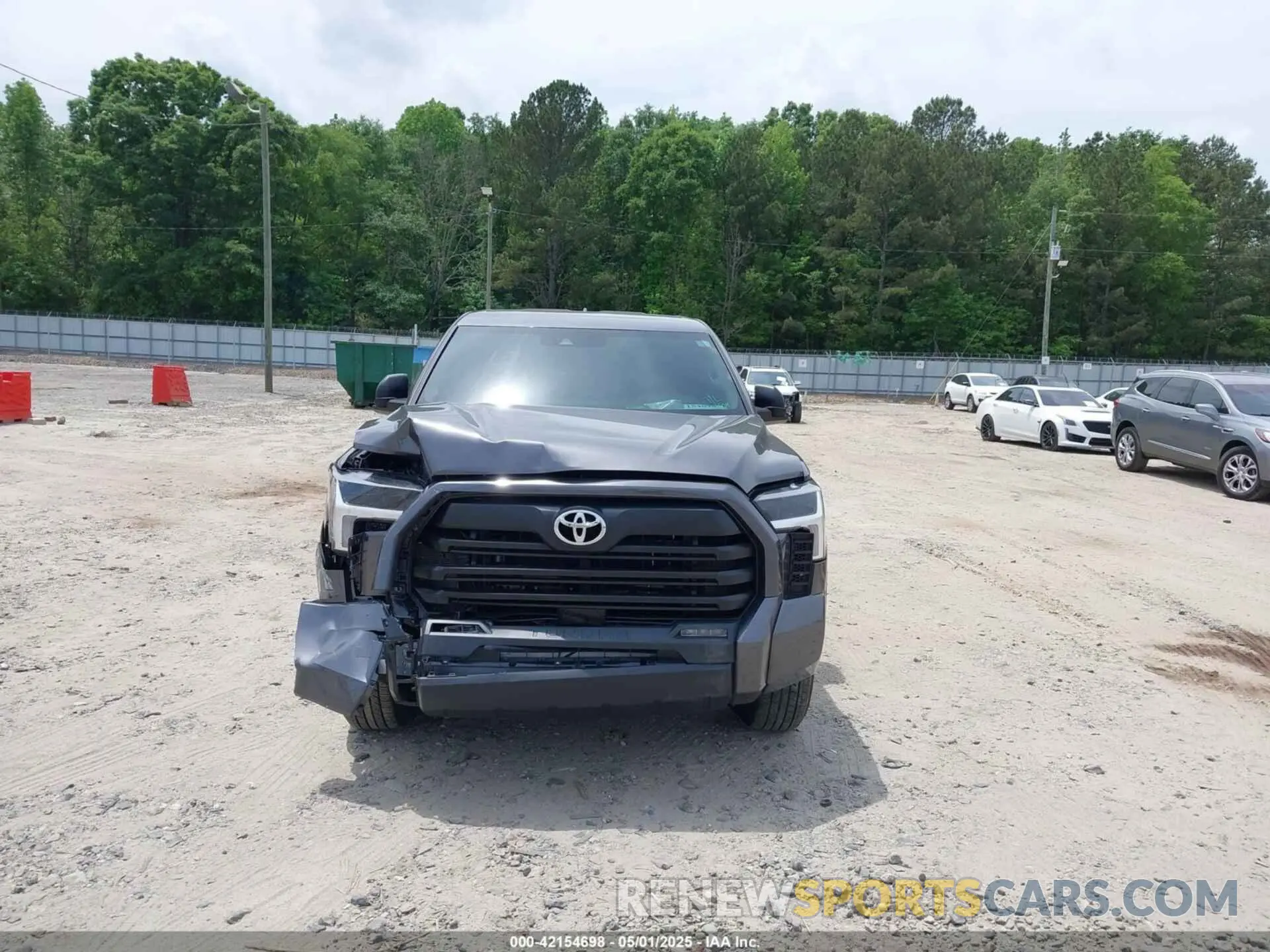 12 fotografías del automóvil dañado 5TFLA5DB5RX233640 TOYOTA TUNDRA 2024