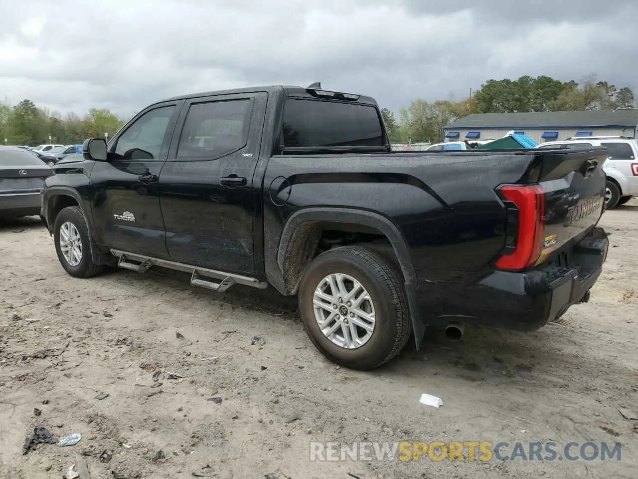 2 fotografías del automóvil dañado 5TFLA5DB6RX161055 TOYOTA TUNDRA 2024