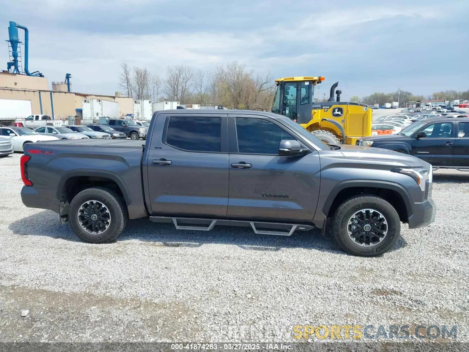 13 fotografías del automóvil dañado 5TFLA5DB6RX177580 TOYOTA TUNDRA 2024