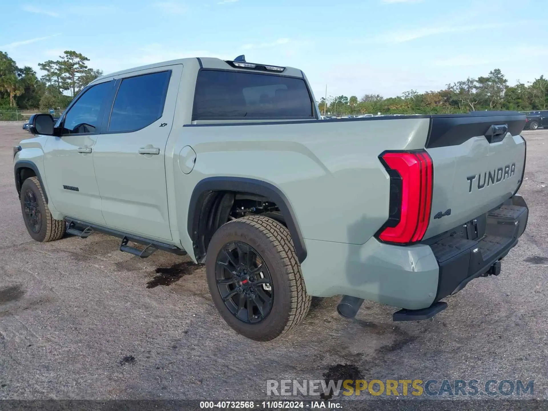 3 fotografías del automóvil dañado 5TFLA5DB7RX218105 TOYOTA TUNDRA 2024