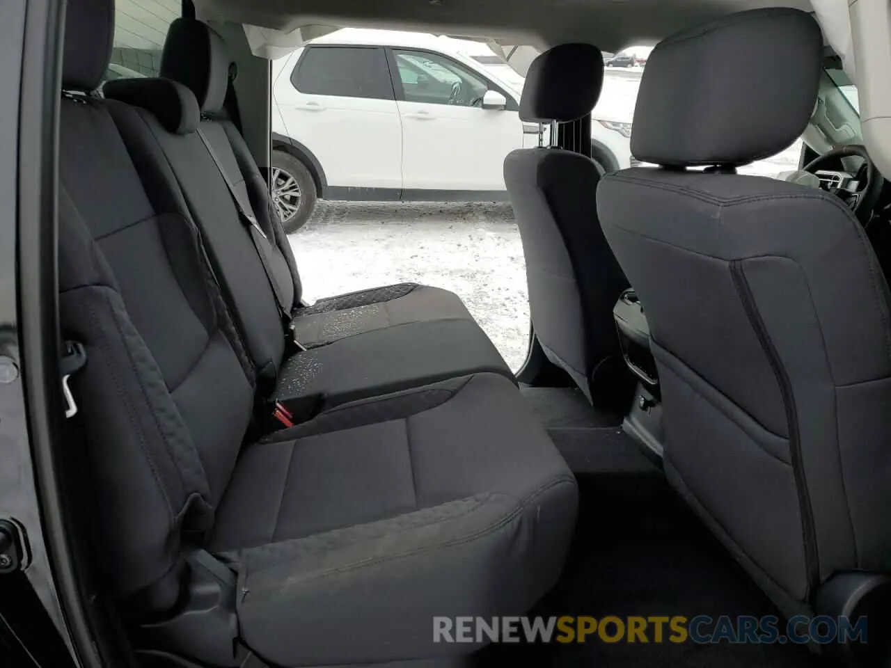10 fotografías del automóvil dañado 5TFLA5DB7RX228181 TOYOTA TUNDRA 2024