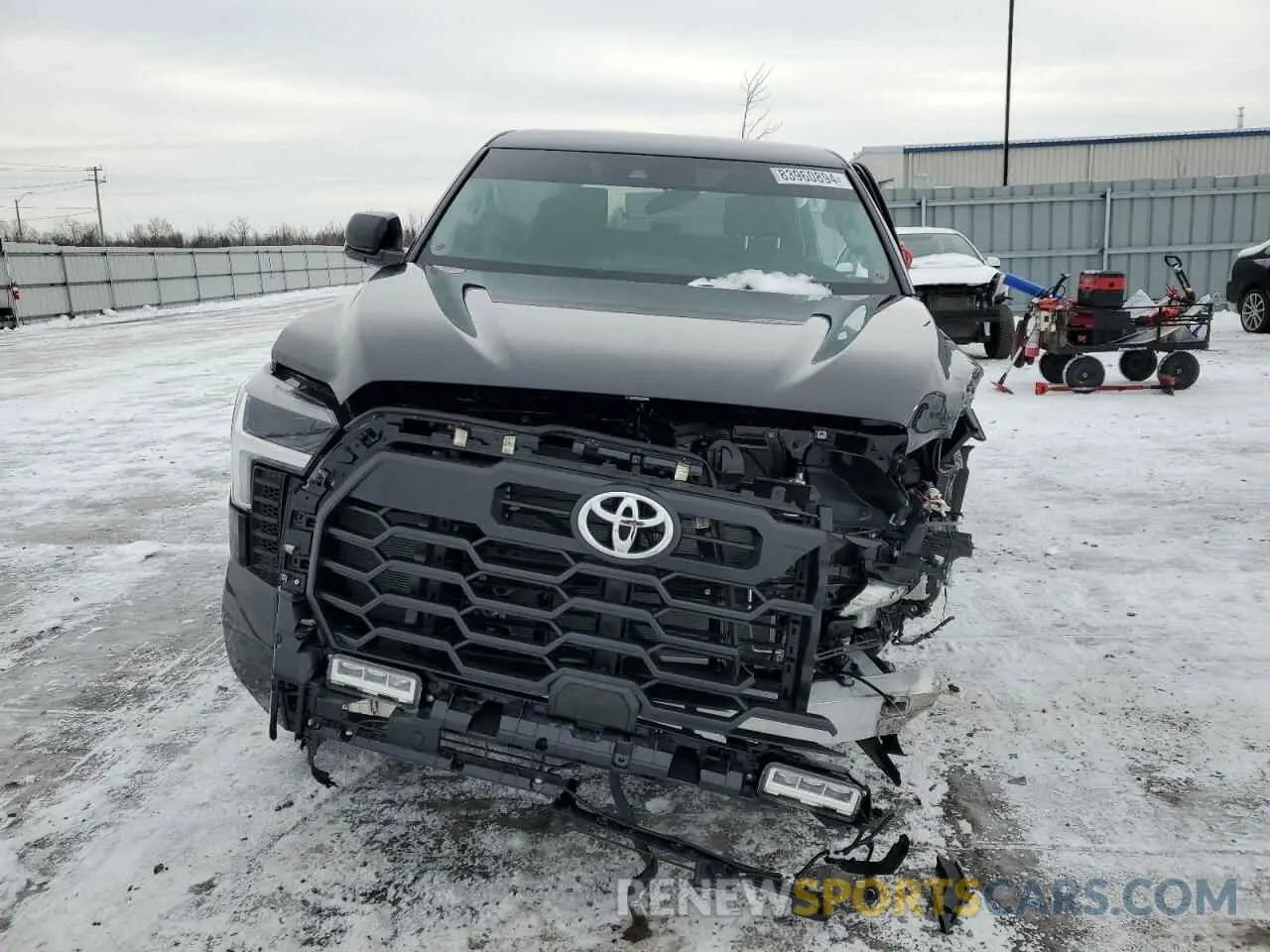 5 fotografías del automóvil dañado 5TFLA5DB7RX228181 TOYOTA TUNDRA 2024
