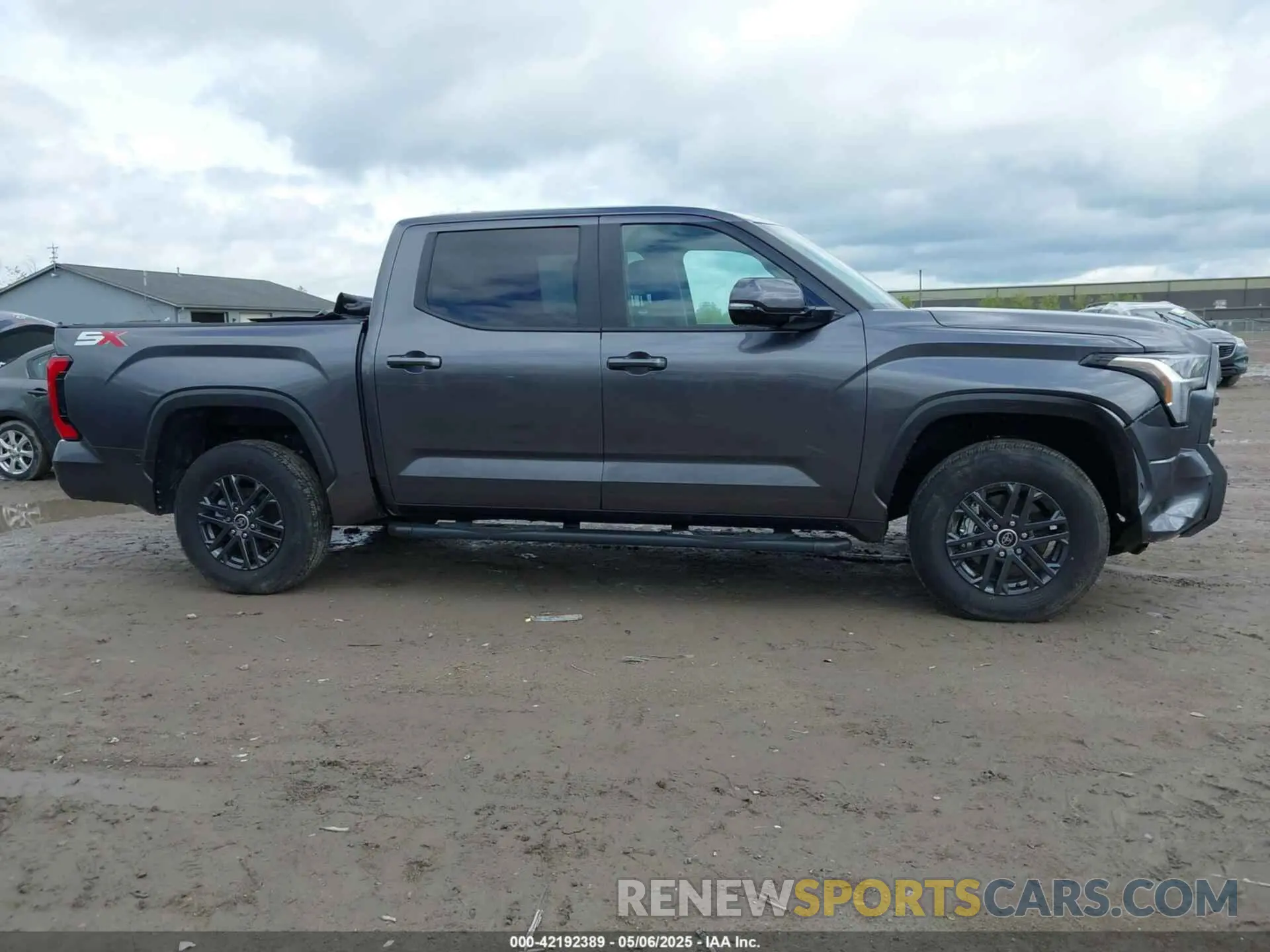 13 fotografías del automóvil dañado 5TFLA5DB7RX237804 TOYOTA TUNDRA 2024