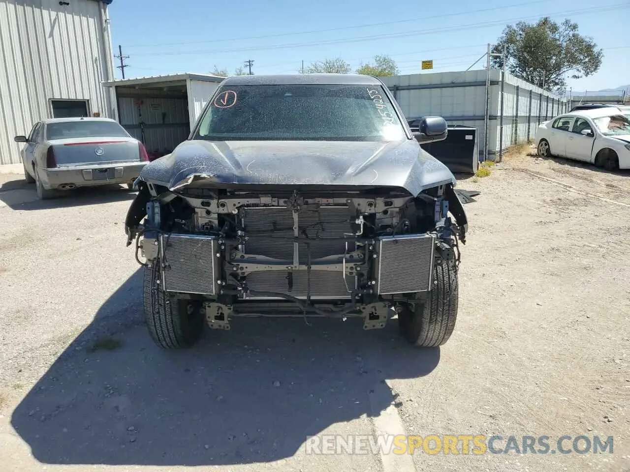 5 fotografías del automóvil dañado 5TFLA5DB9RX202245 TOYOTA TUNDRA 2024
