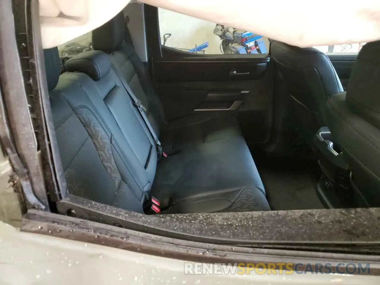 10 fotografías del automóvil dañado 5TFLA5DB9RX233673 TOYOTA TUNDRA 2024