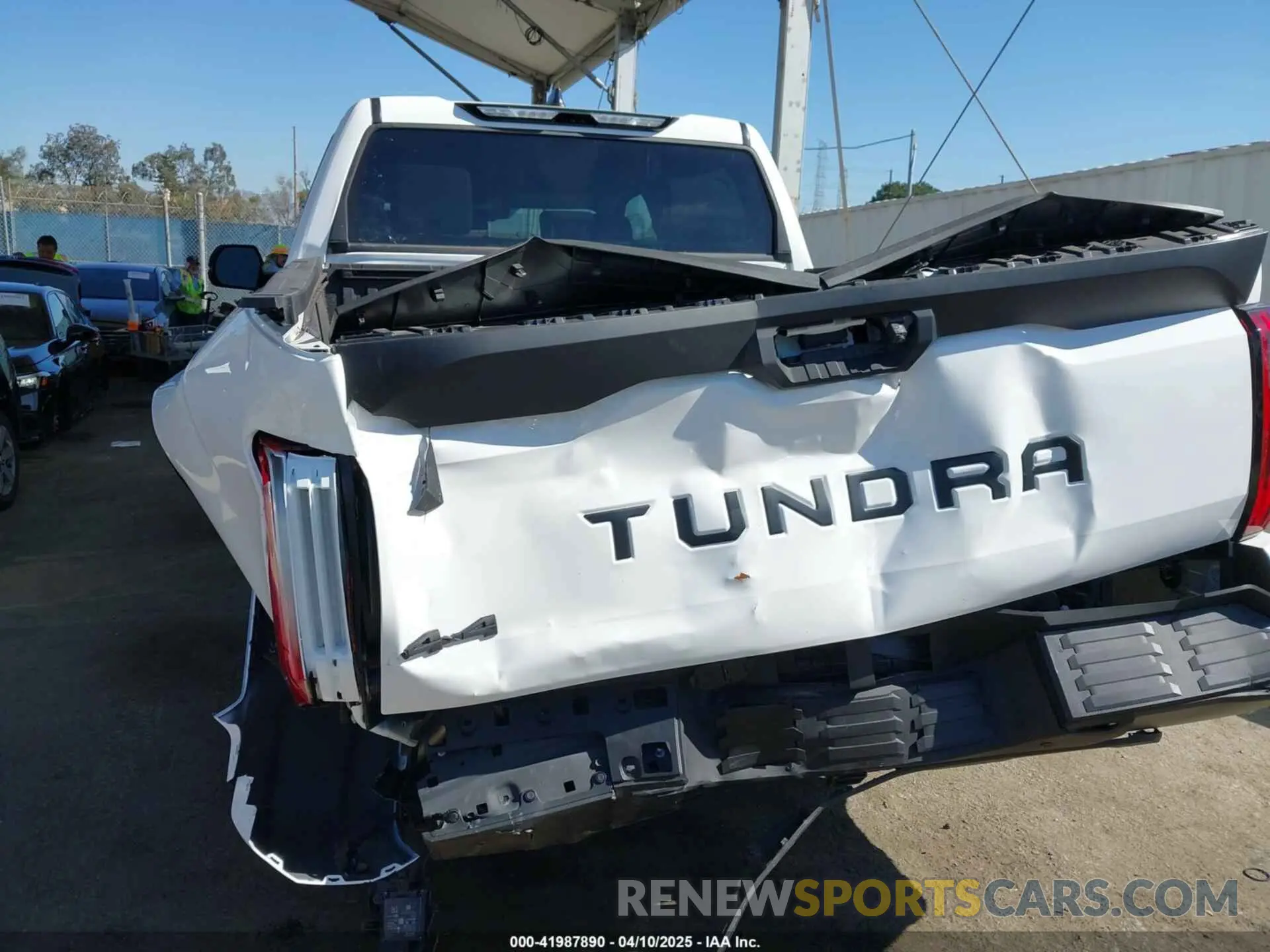 6 fotografías del automóvil dañado 5TFLA5DBXRX234038 TOYOTA TUNDRA 2024