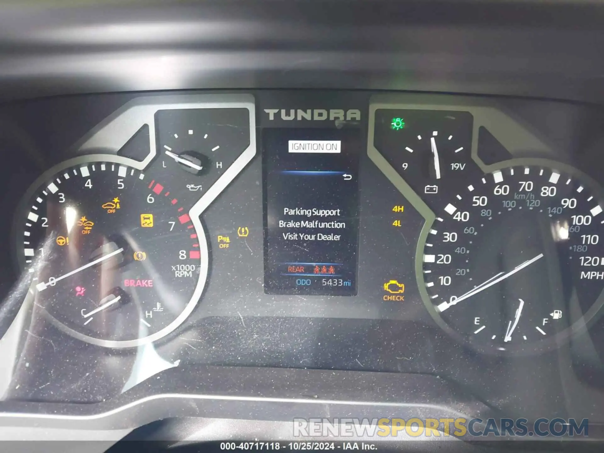 7 fotografías del automóvil dañado 5TFLA5EC2RX029613 TOYOTA TUNDRA 2024