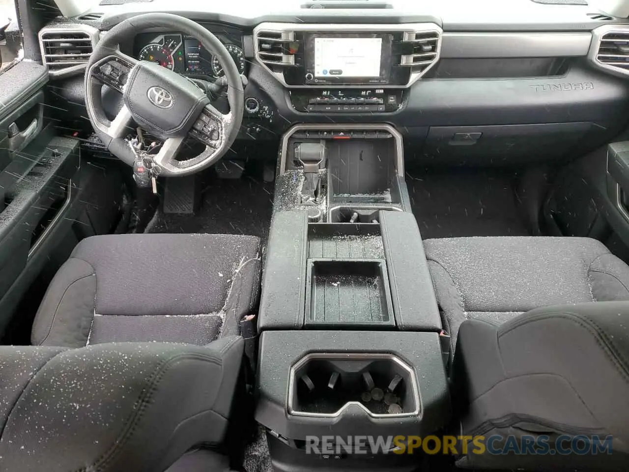 8 fotografías del automóvil dañado 5TFLA5EC3RX032973 TOYOTA TUNDRA 2024