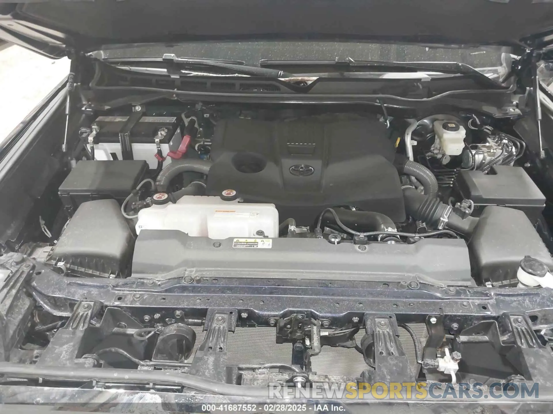 10 fotografías del automóvil dañado 5TFMA5DB0RX171181 TOYOTA TUNDRA 2024