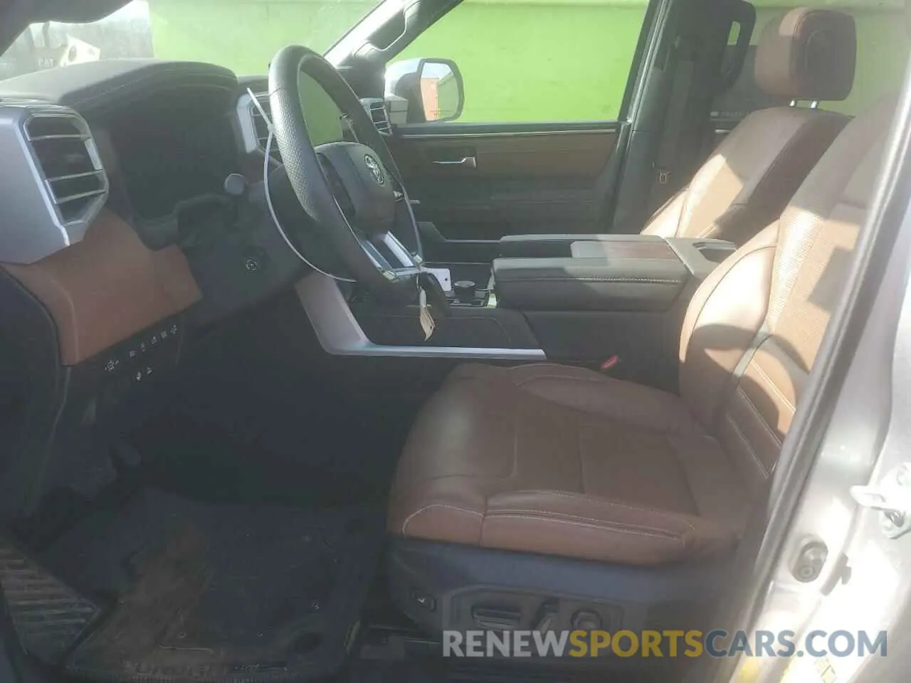 7 fotografías del automóvil dañado 5TFMA5DBXRX167302 TOYOTA TUNDRA 2024