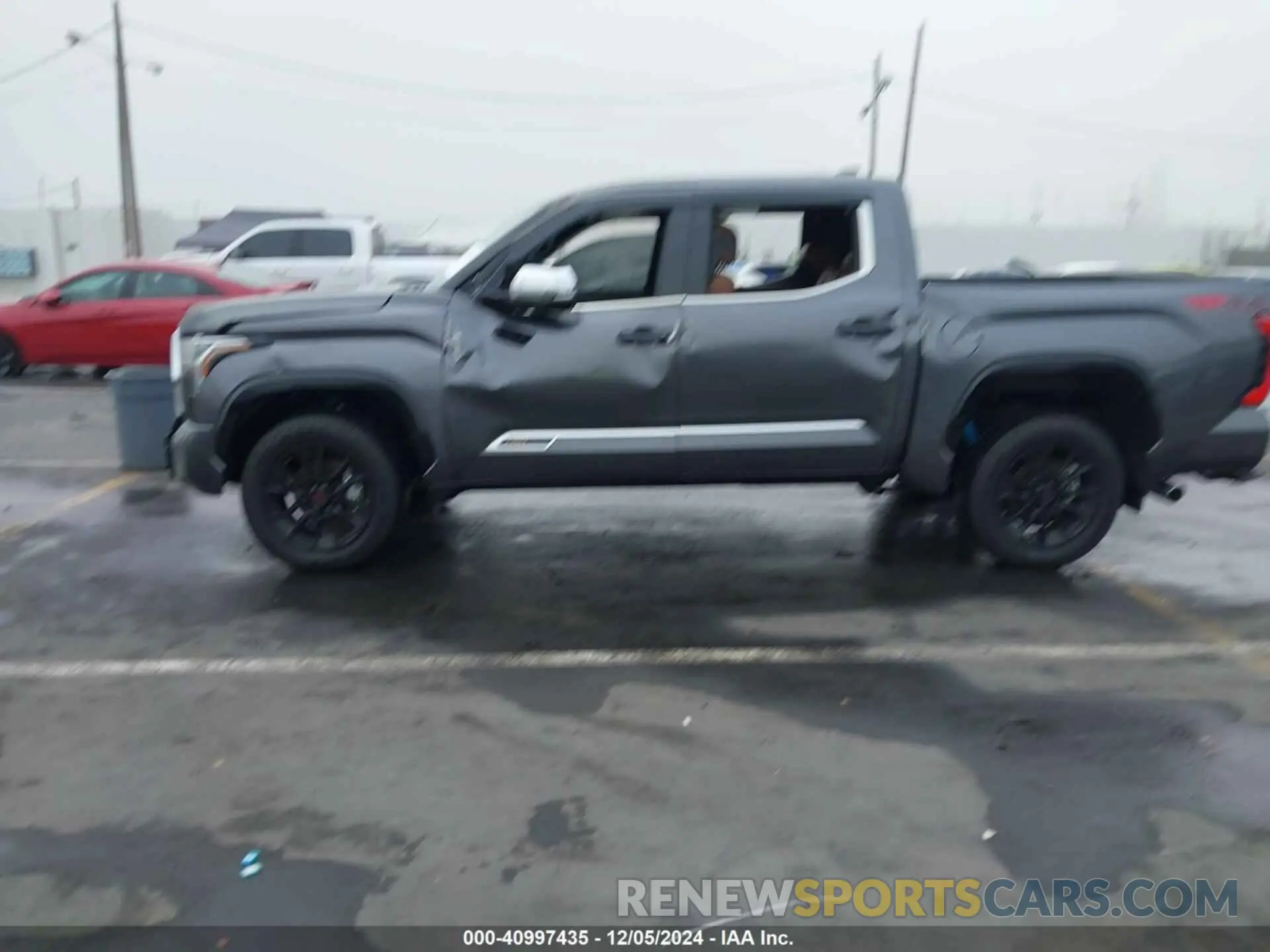 14 fotografías del automóvil dañado 5TFMA5DBXRX202517 TOYOTA TUNDRA 2024