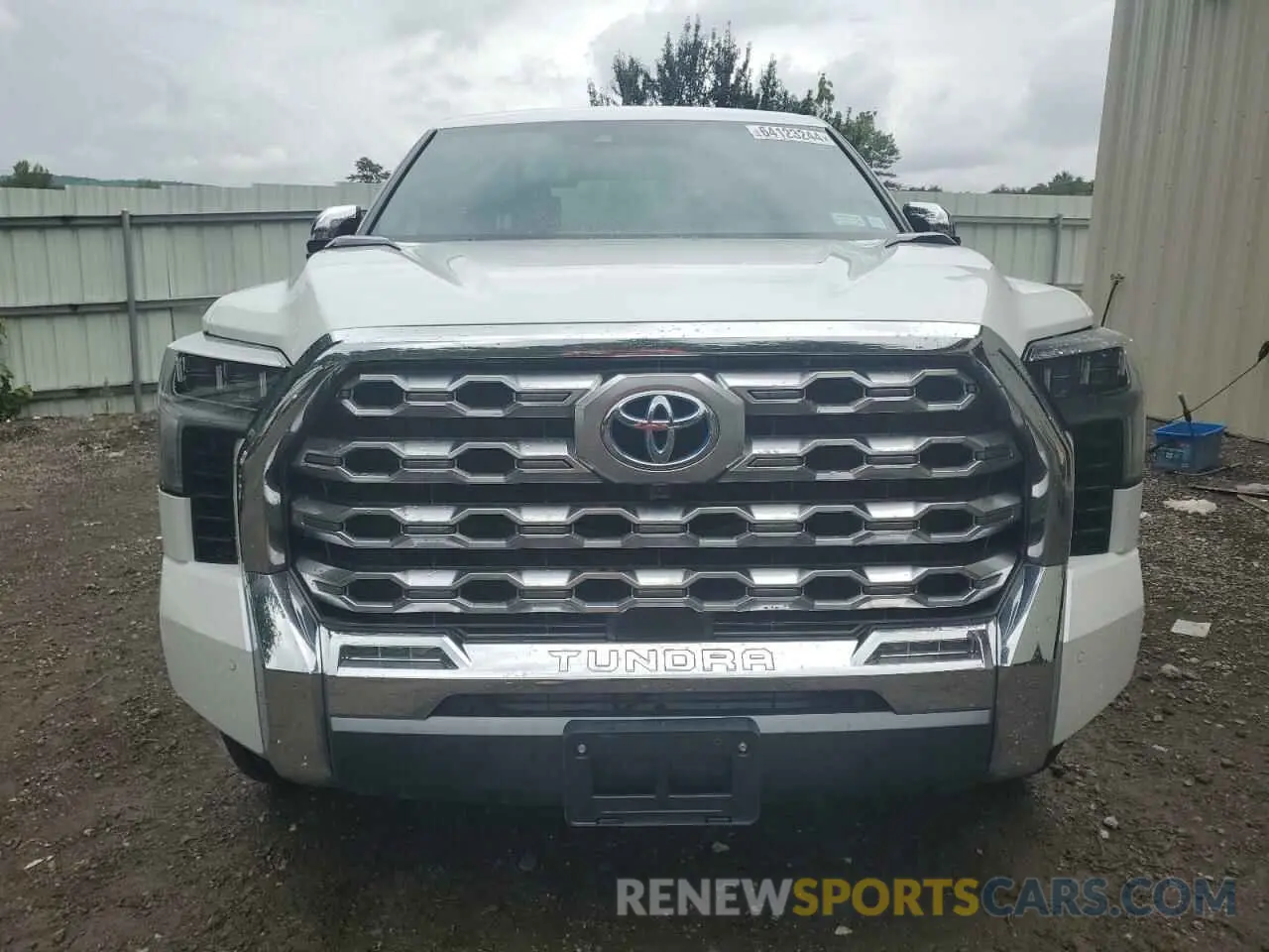 5 fotografías del automóvil dañado 5TFMC5DB6RX051136 TOYOTA TUNDRA 2024