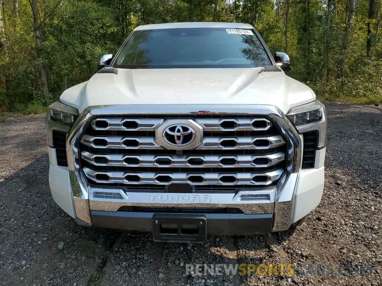 5 fotografías del automóvil dañado 5TFMC5DB8RX062302 TOYOTA TUNDRA 2024